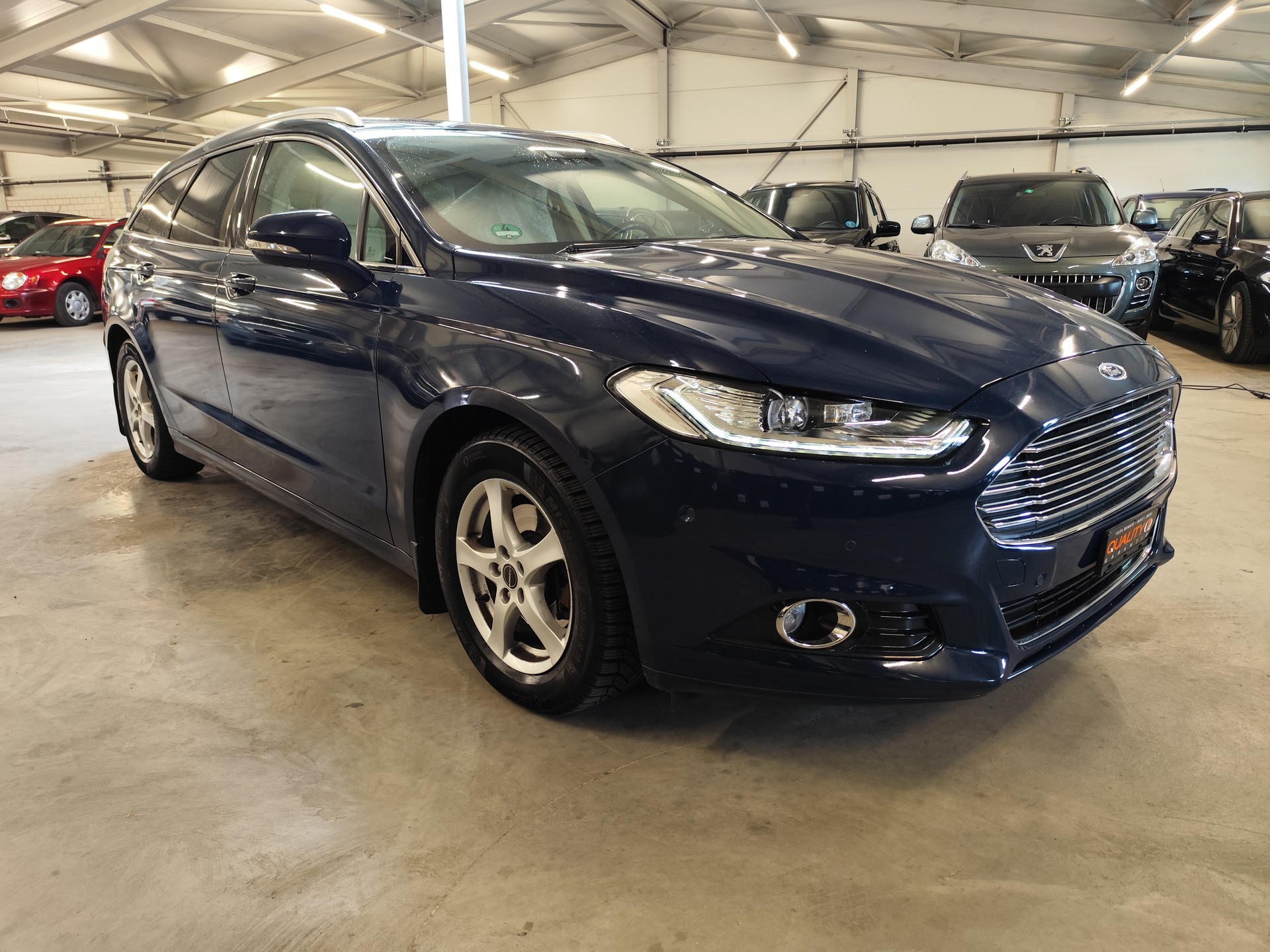 FORD Mondeo 2.0 TDCi Business Plus-image-1