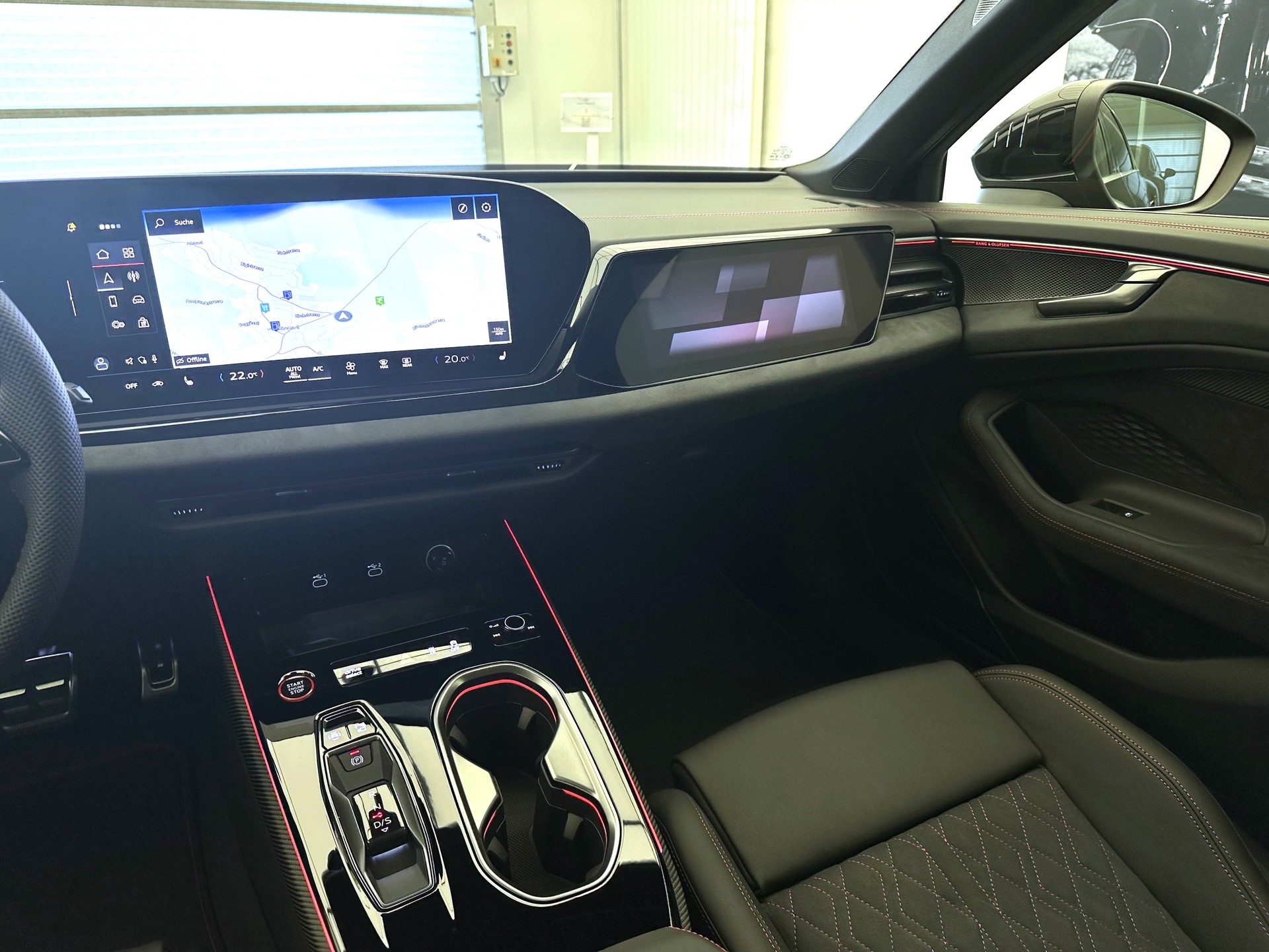 AUDI A6 Avant TFSI quattro 270 kW S tronic-image-16