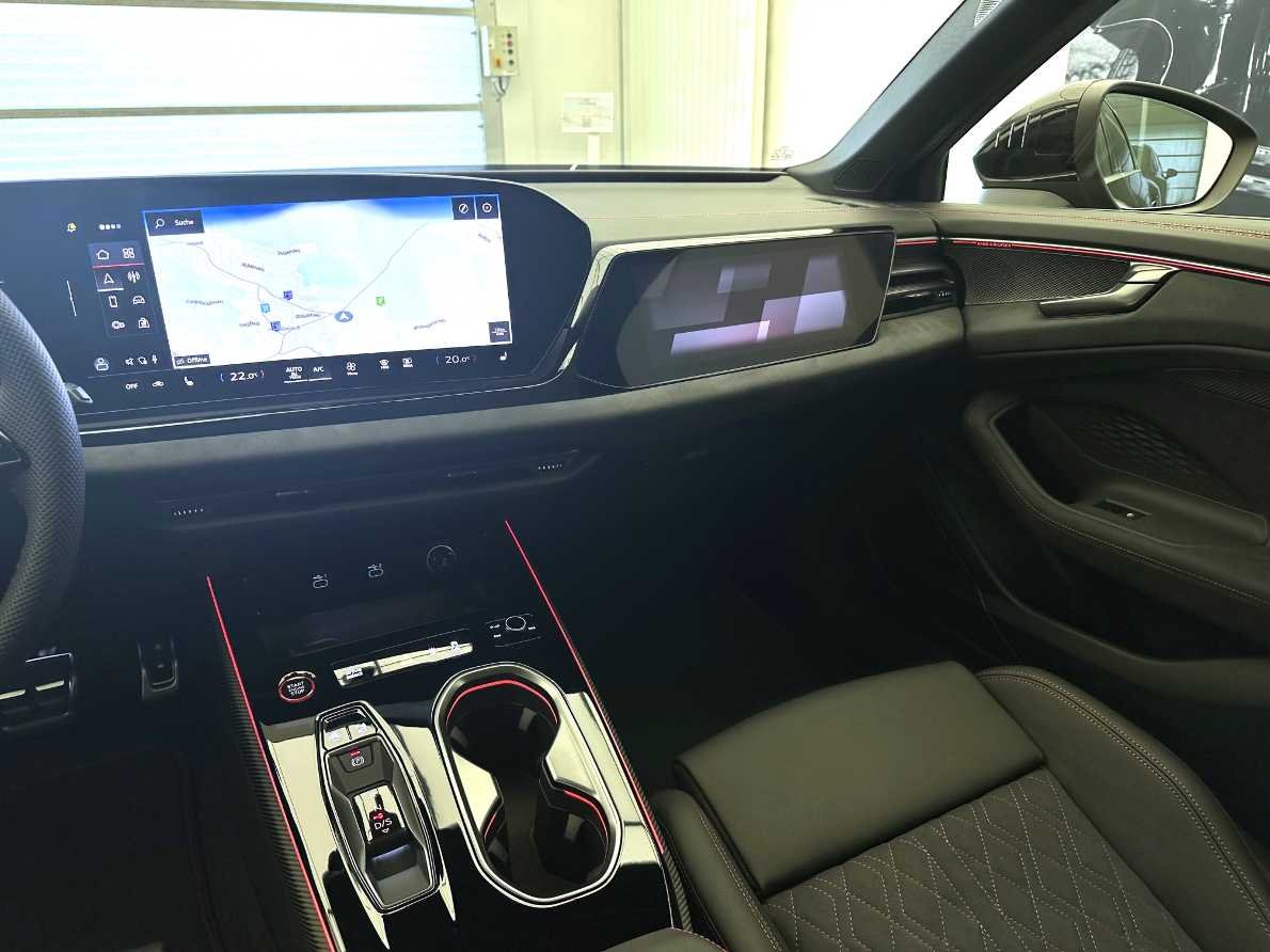 AUDI A6 Avant TFSI quattro 270 kW S tronic-image-16