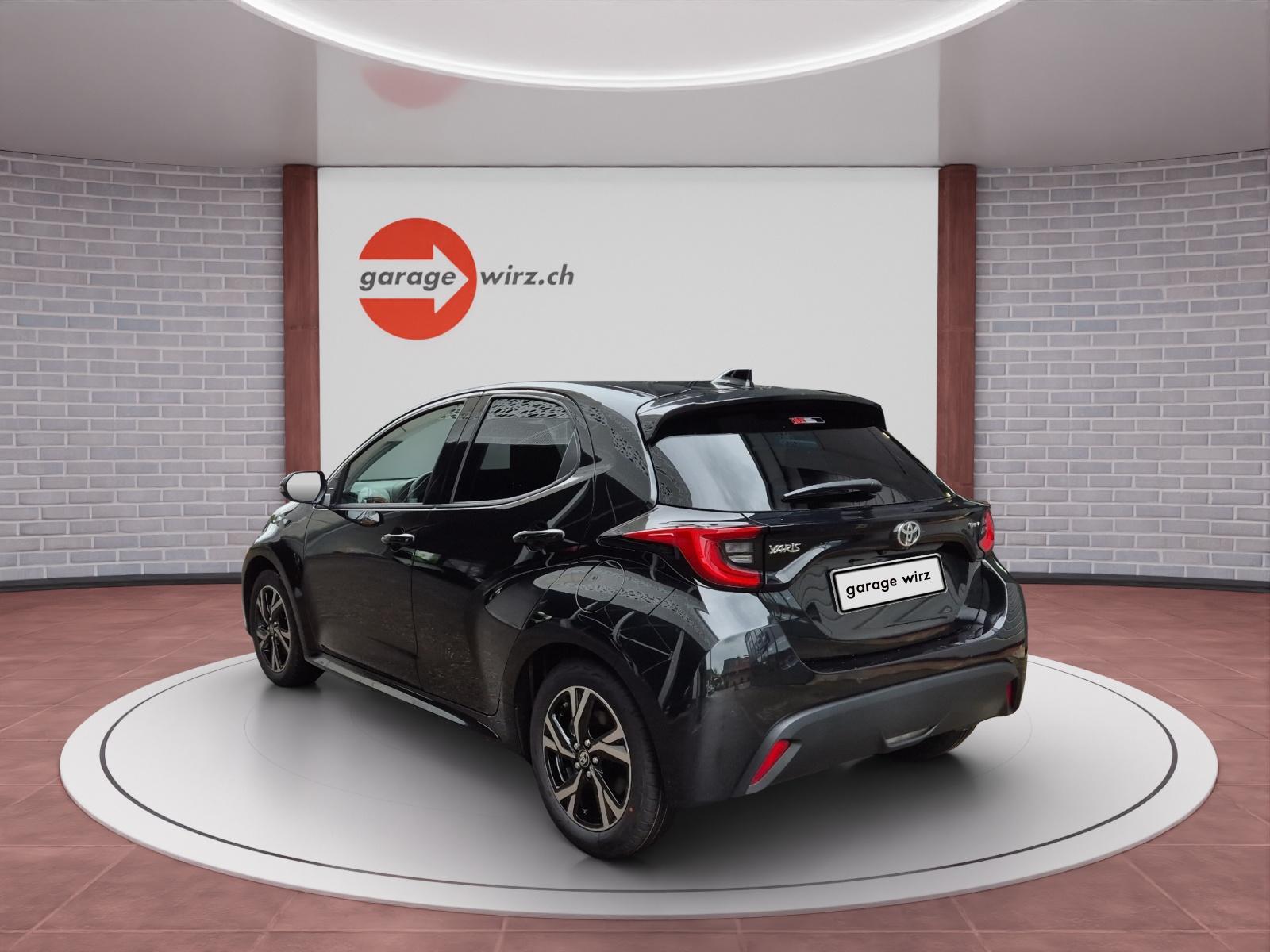TOYOTA Yaris 1.5 VVT-i HSD Trend-image-2