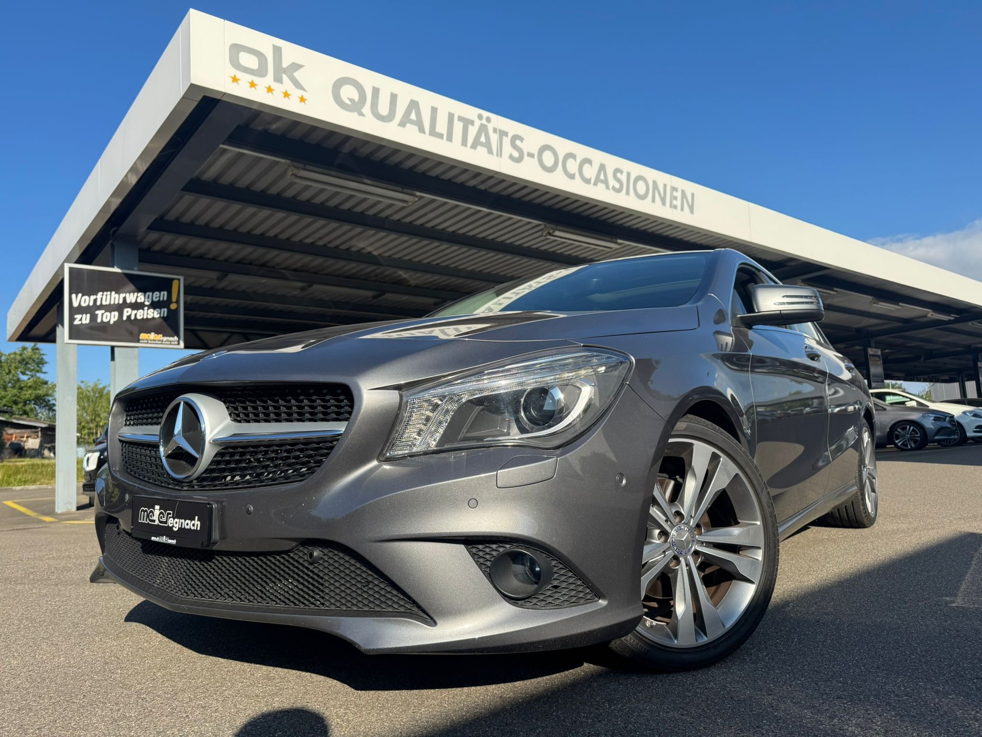 MERCEDES-BENZ CLA 200 Urban-image-0