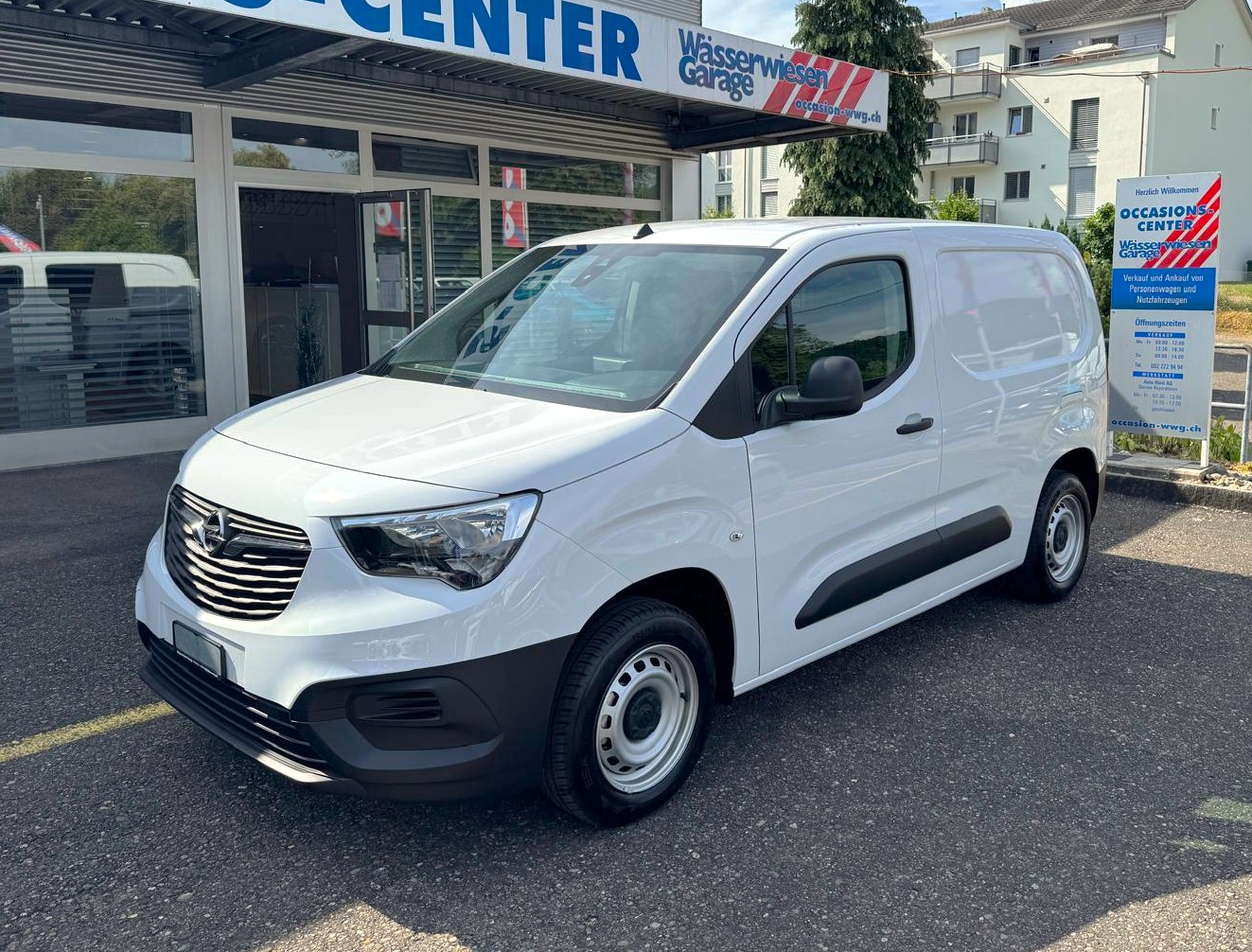 OPEL Combo 1.2 Cargo Blitz-image-0