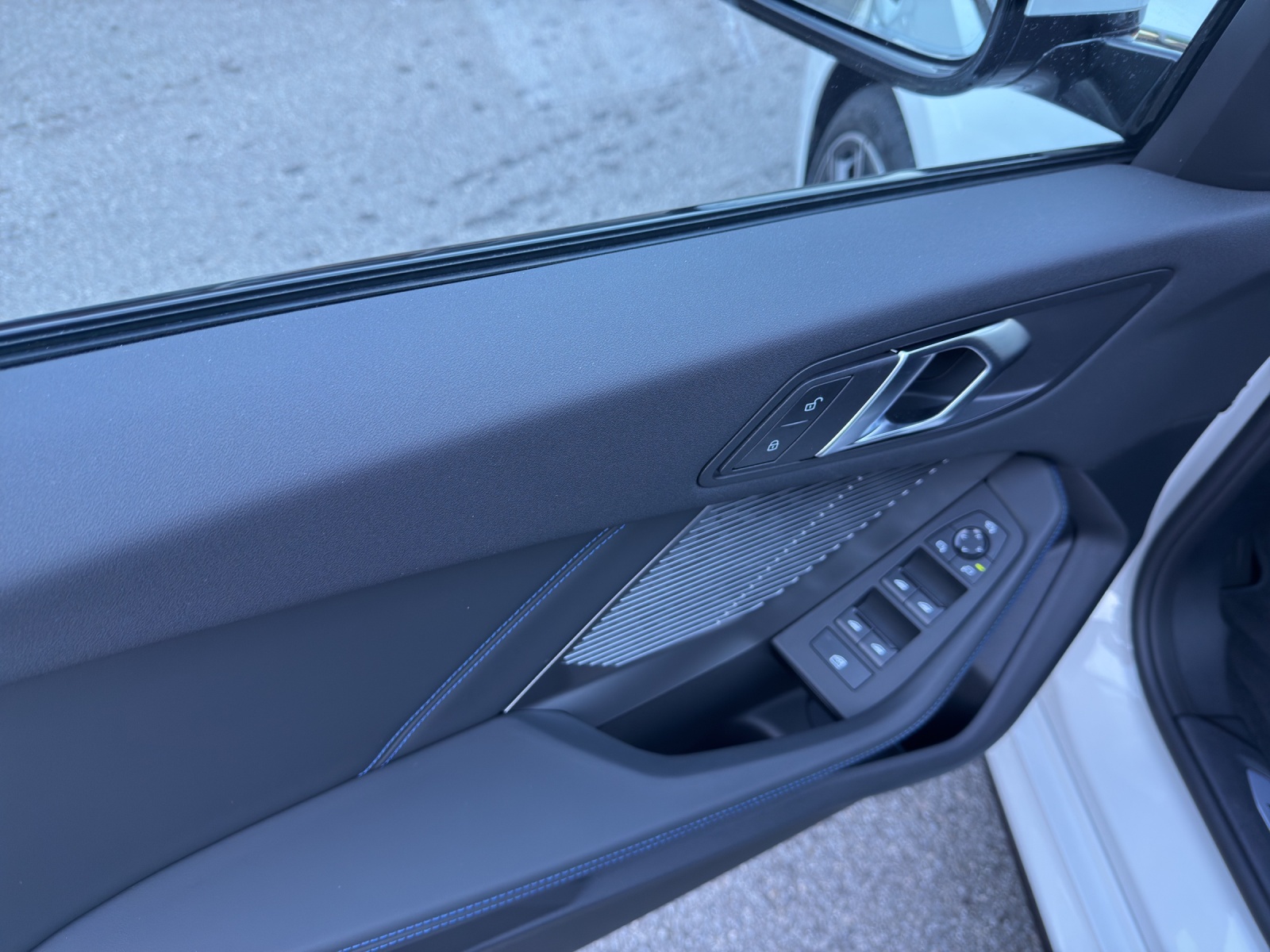 BMW 120 M Sport Pro Steptronic-image-14