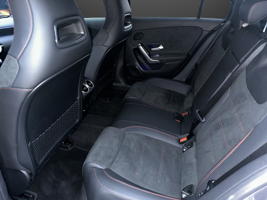 MERCEDES-BENZ A 200 7G-DCT-image-6