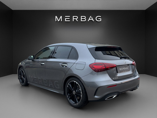 MERCEDES-BENZ A 200 7G-DCT-image-2