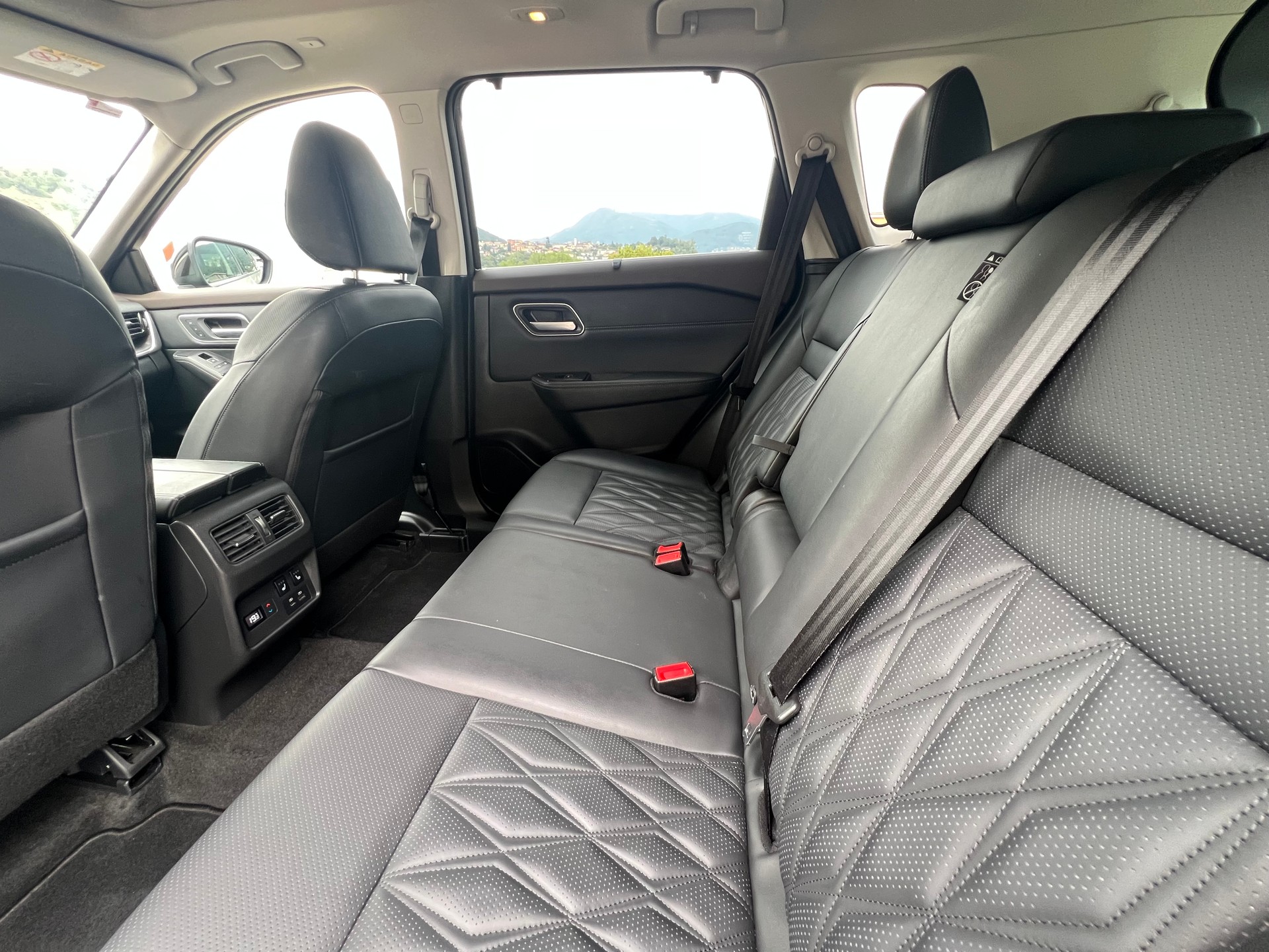 NISSAN X-Trail 1.5 VC-T e-Power 4WD Tekna+ 7 posti-image-8