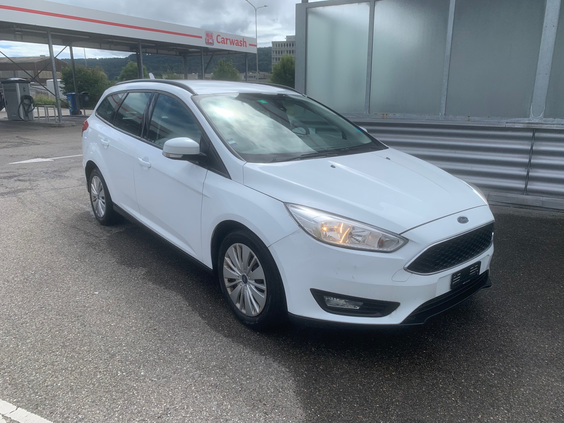 FORD Focus 1.0 SCTi Business-image-2