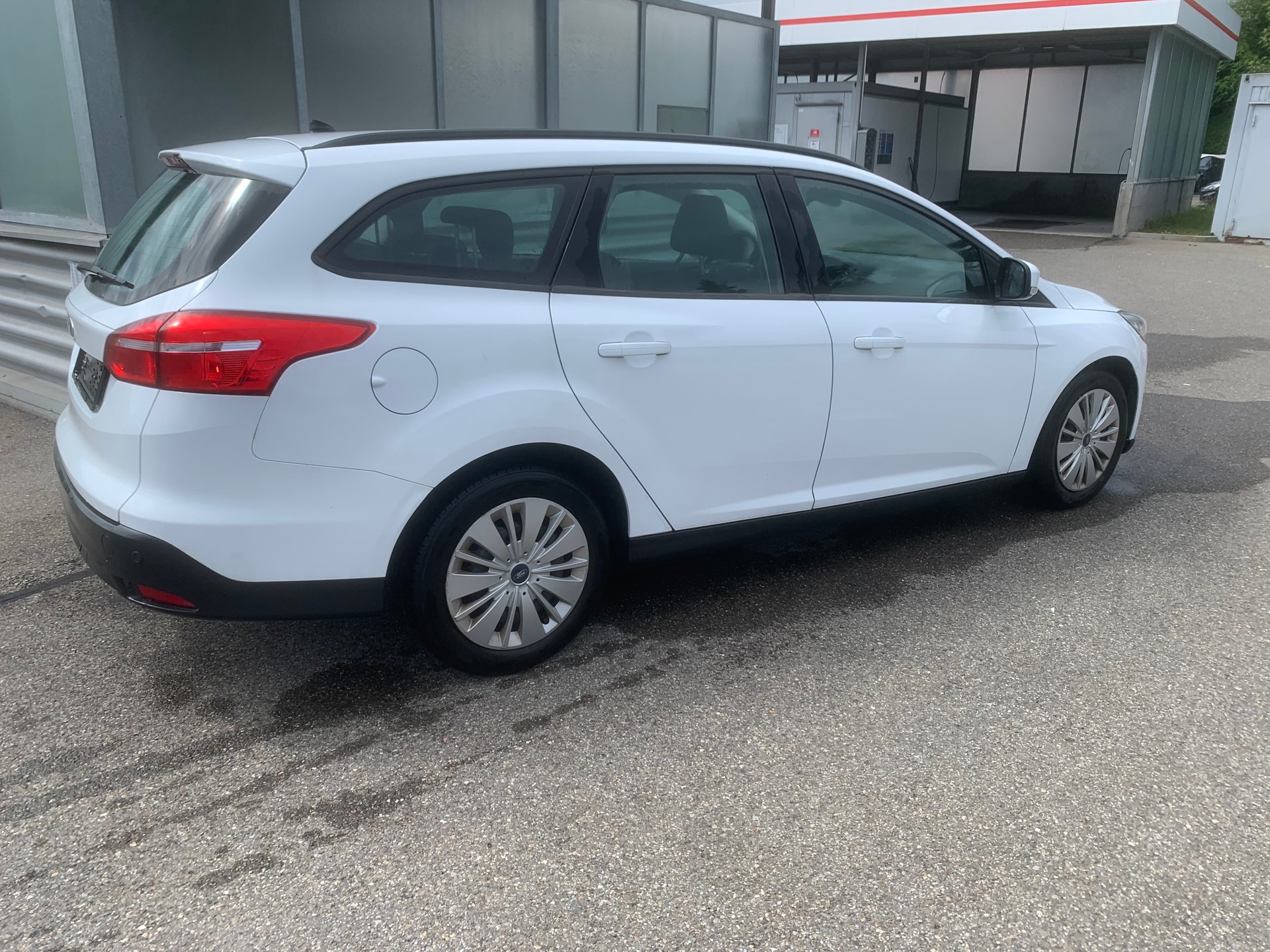 FORD Focus 1.0 SCTi Business-image-5