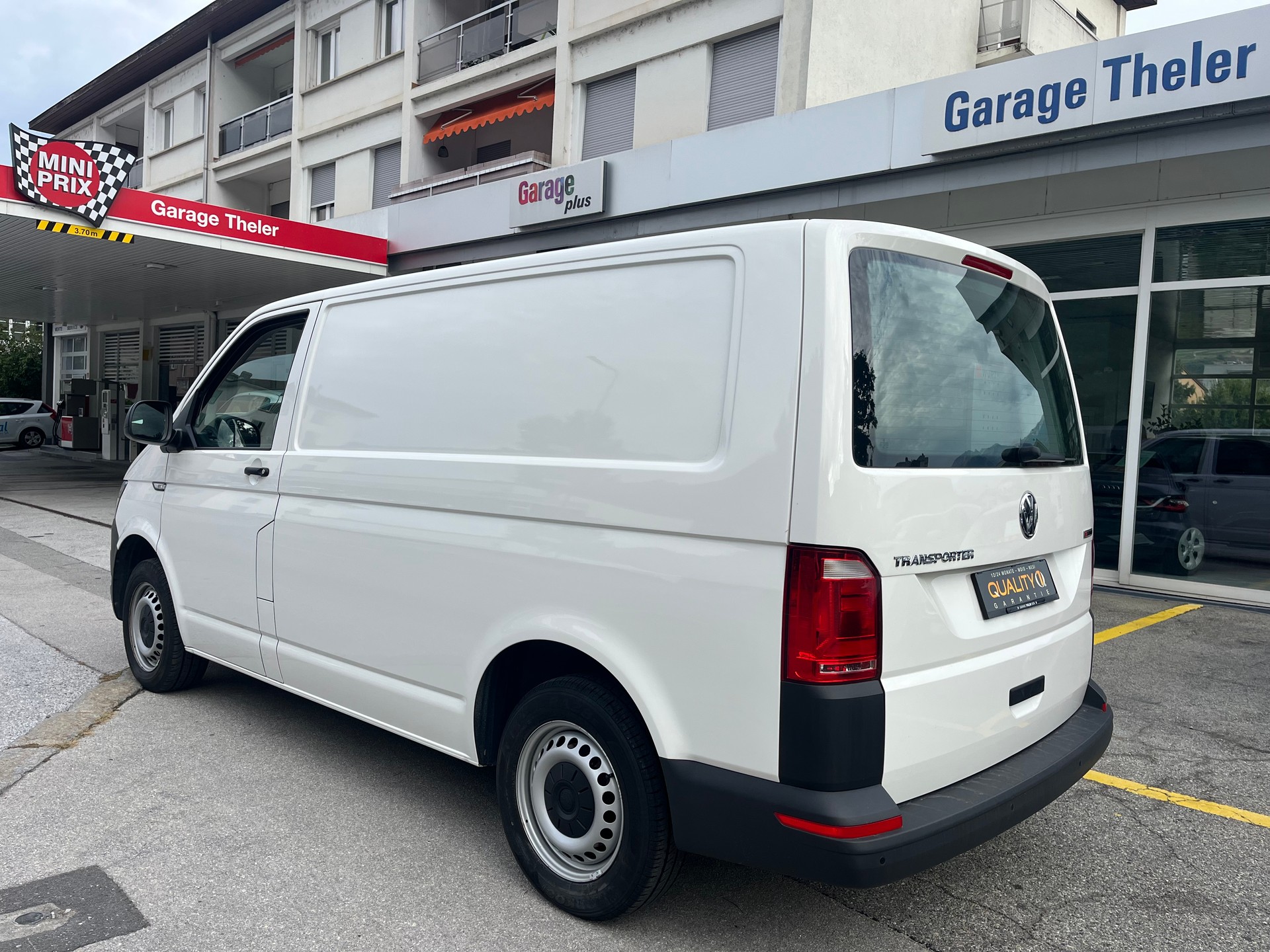 VW T6 2.0 TDI 4Motion DSG-image-2