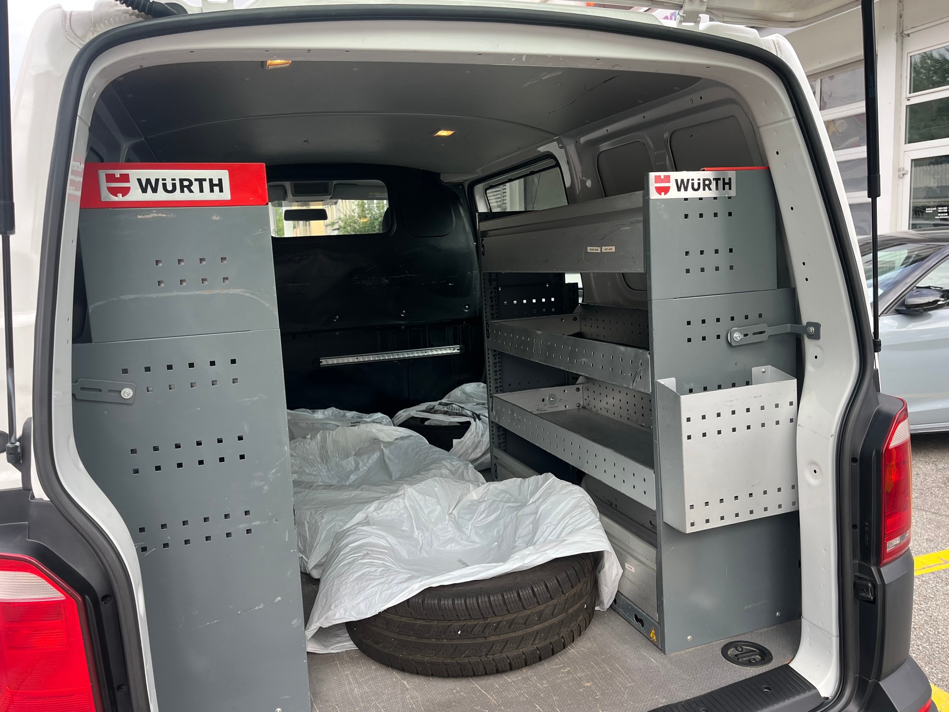 VW T6 2.0 TDI 4Motion DSG-image-15