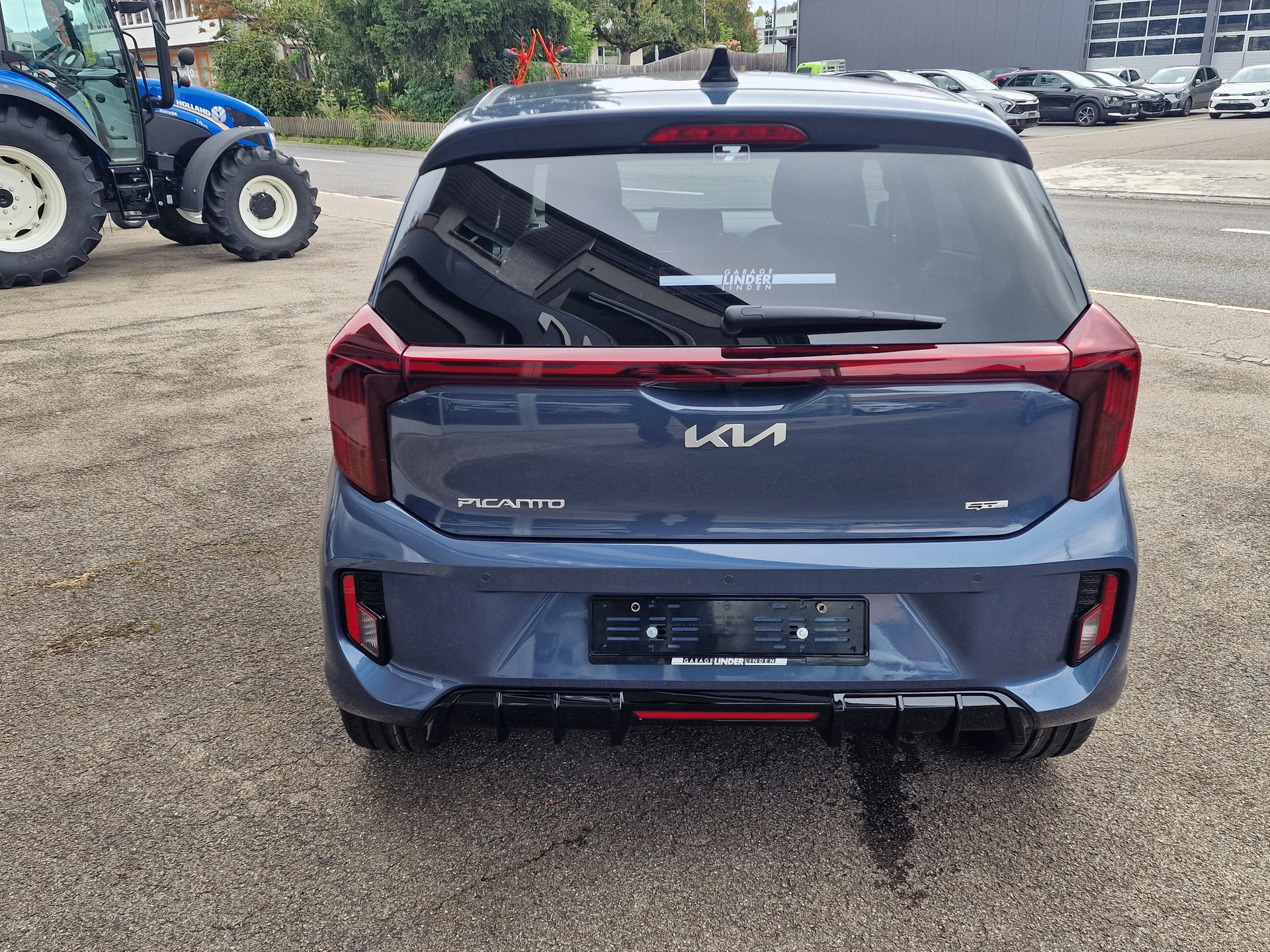 KIA Picanto 1.2 CVVT GT-Line Automatic-image-2