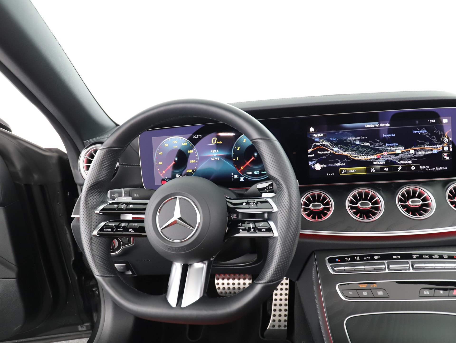 MERCEDES-BENZ E 450 Cab. 4M AMG Line-image-12