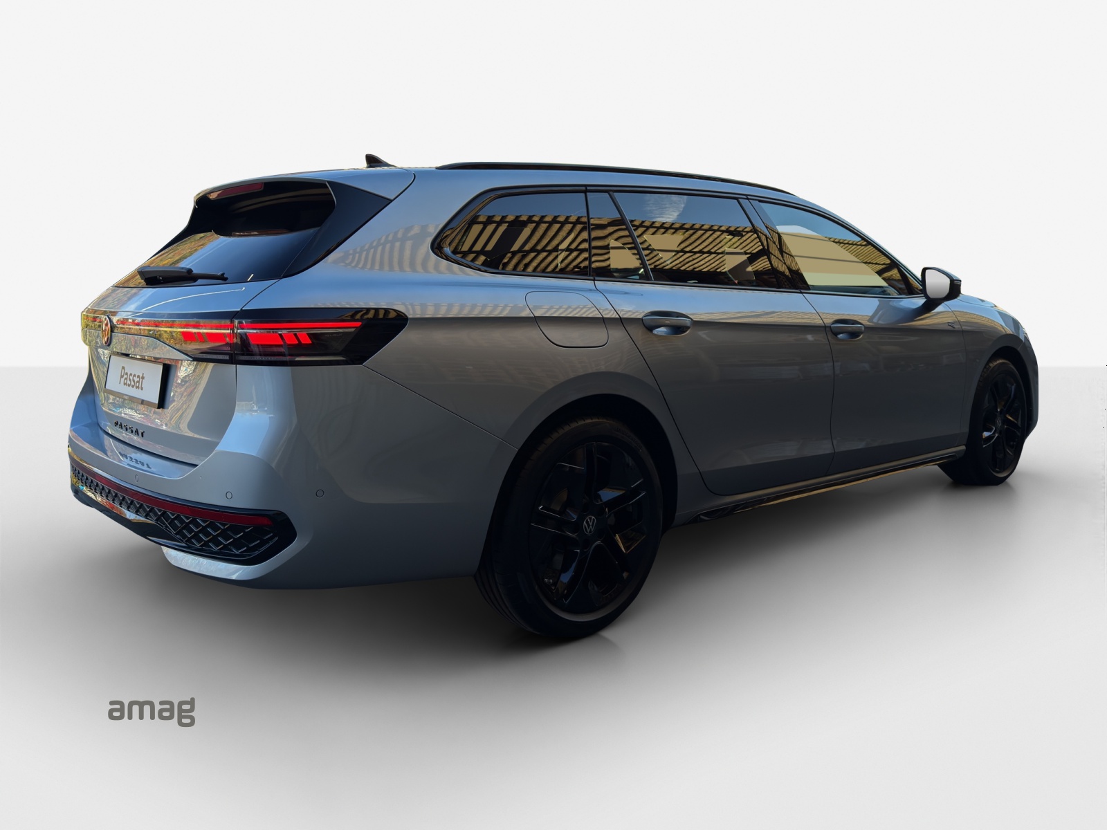 VW Passat Variant 2.0 TDI evo R-Line 4 Motion DSG-image-4