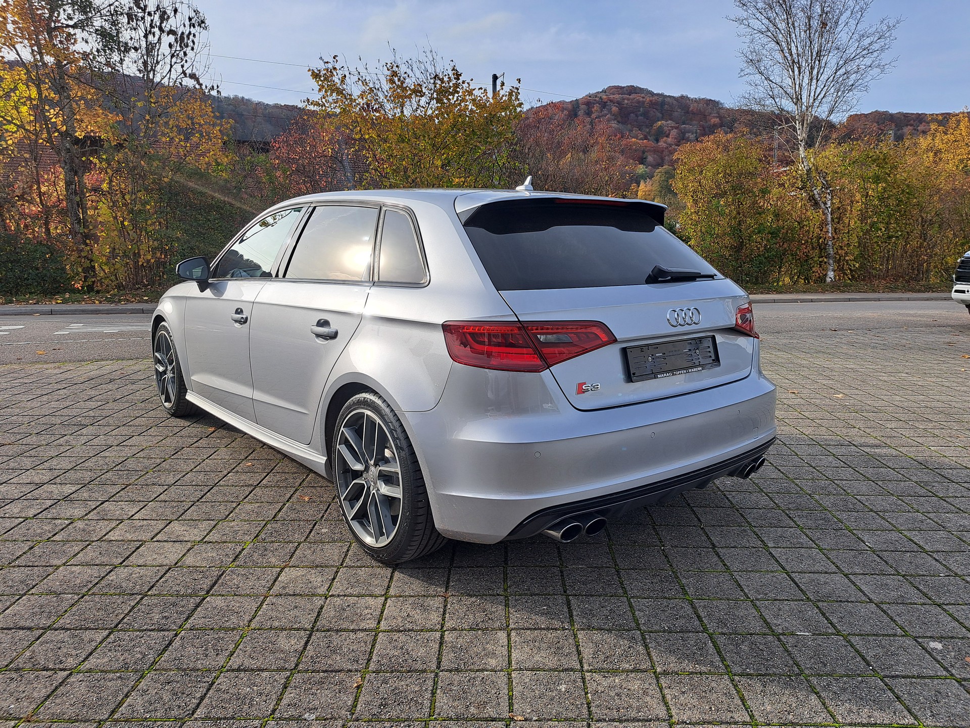AUDI S3 Sportback 2.0 TFSI quattro S-tronic-image-8