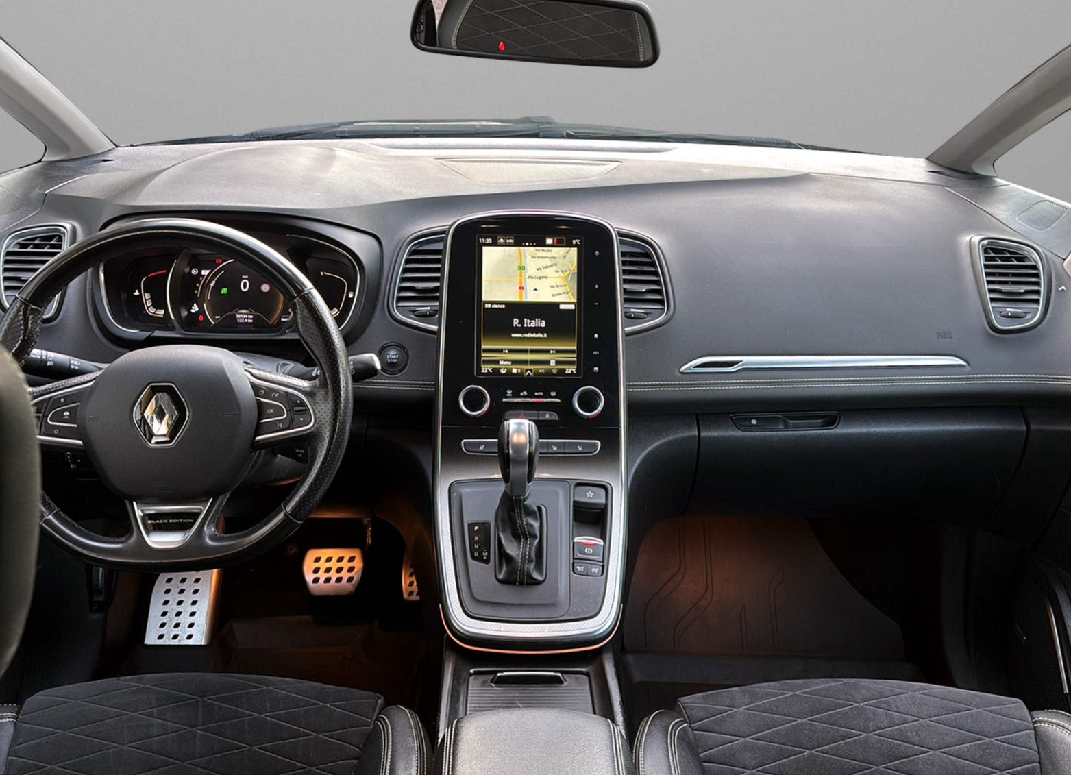 RENAULT Grand Scénic 1.3 16V Turbo Black Edition EDC-image-9