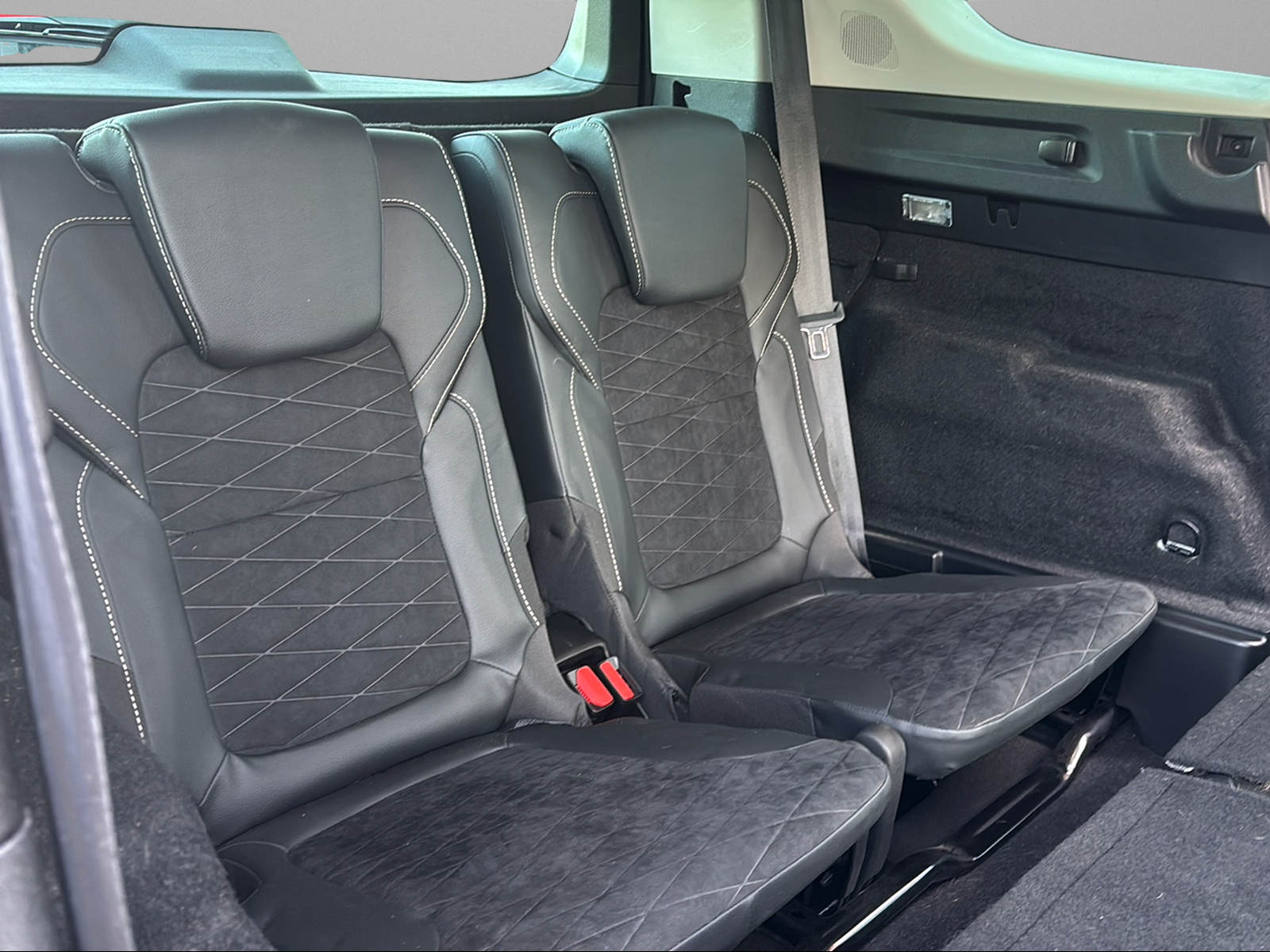 RENAULT Grand Scénic 1.3 16V Turbo Black Edition EDC-image-8