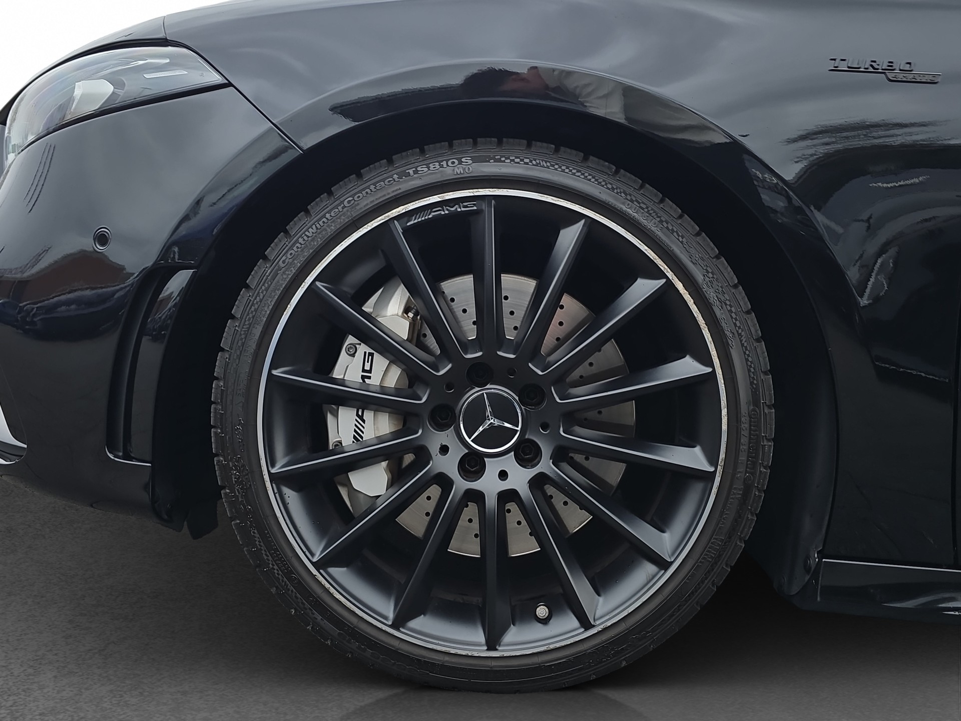 MERCEDES-BENZ A 35 AMG 4Matic Speedshift-image-10