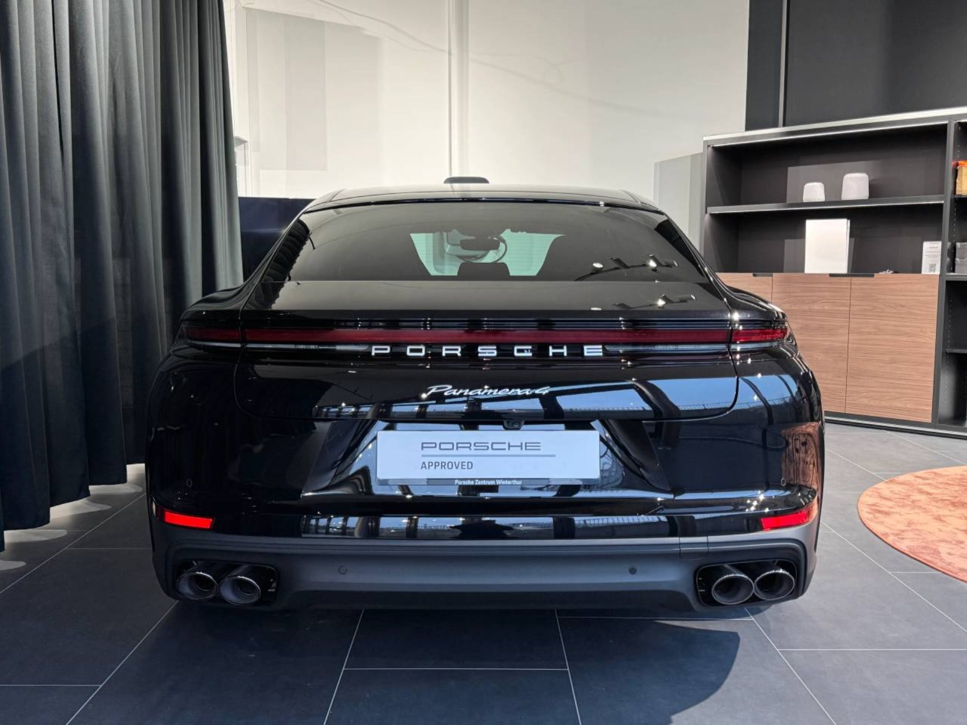 PORSCHE Panamera 4 E-Hybrid-image-6