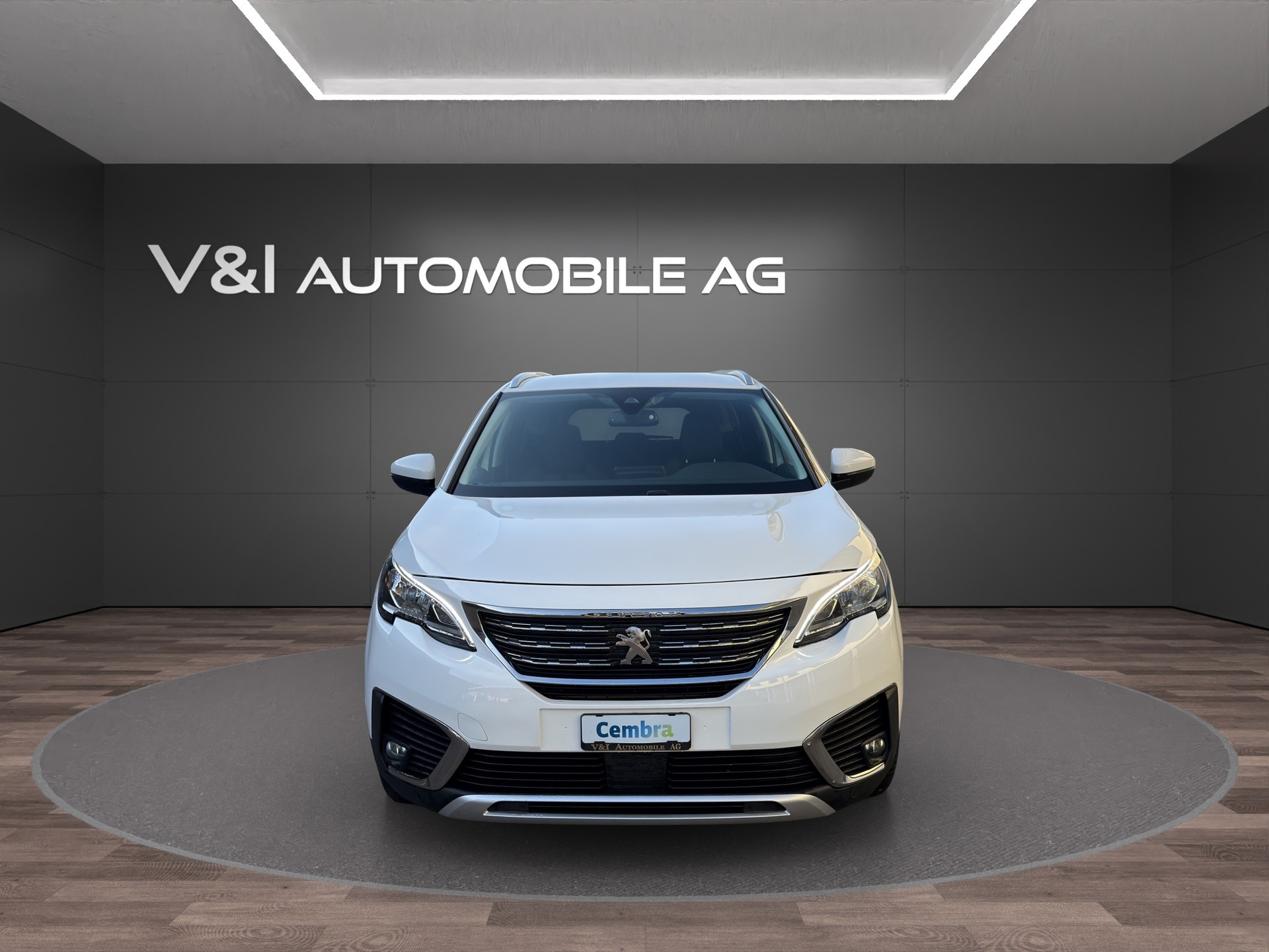 PEUGEOT 5008 1.2 Pure Tech Allure EAT8-image-2