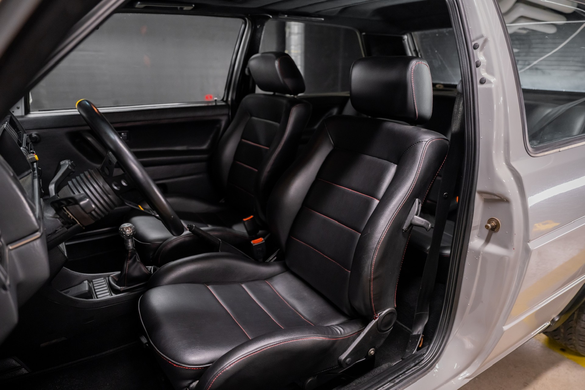 VW GOLF-image-5
