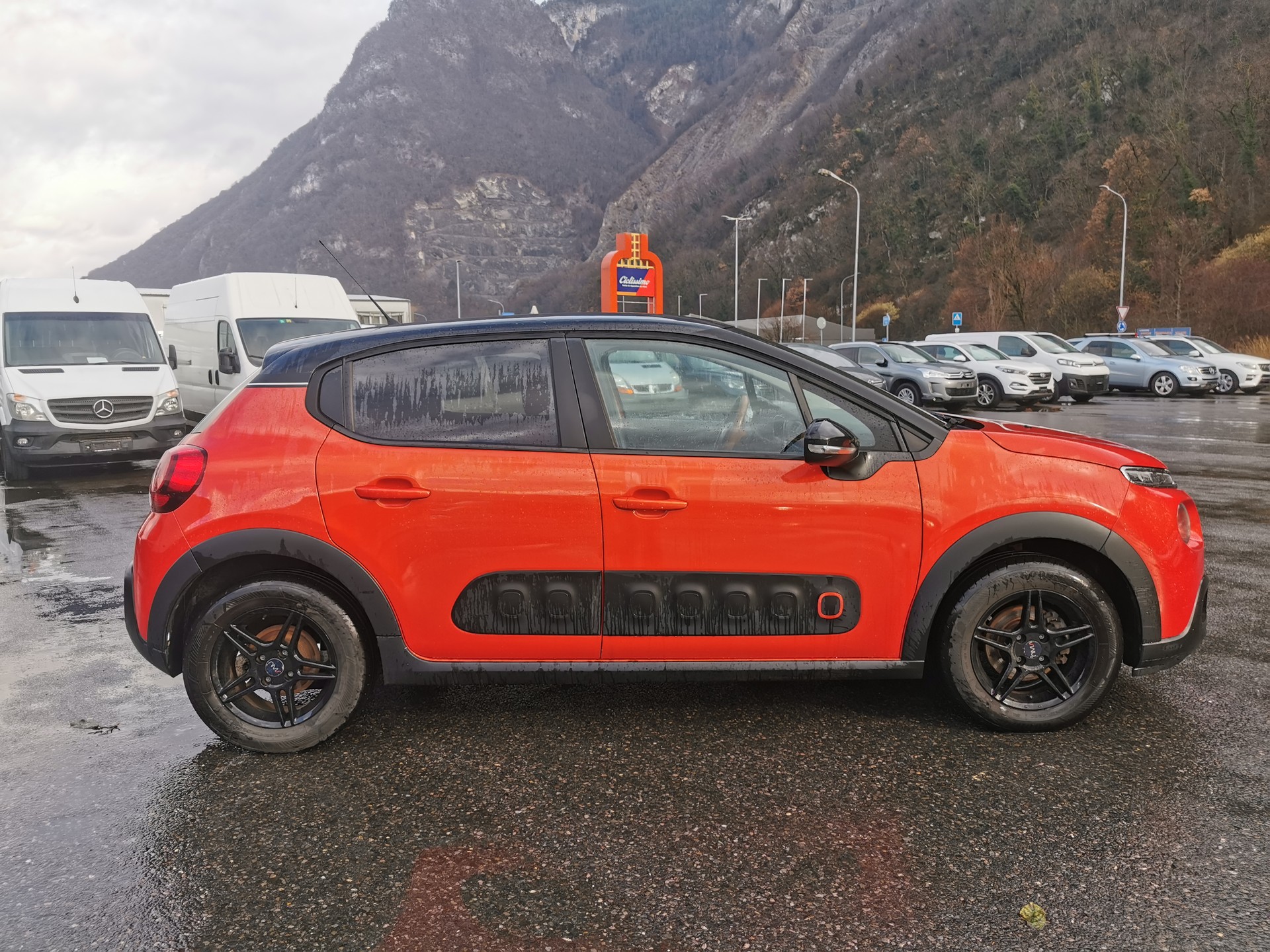 CITROEN C3 1.2i Shine-image-0