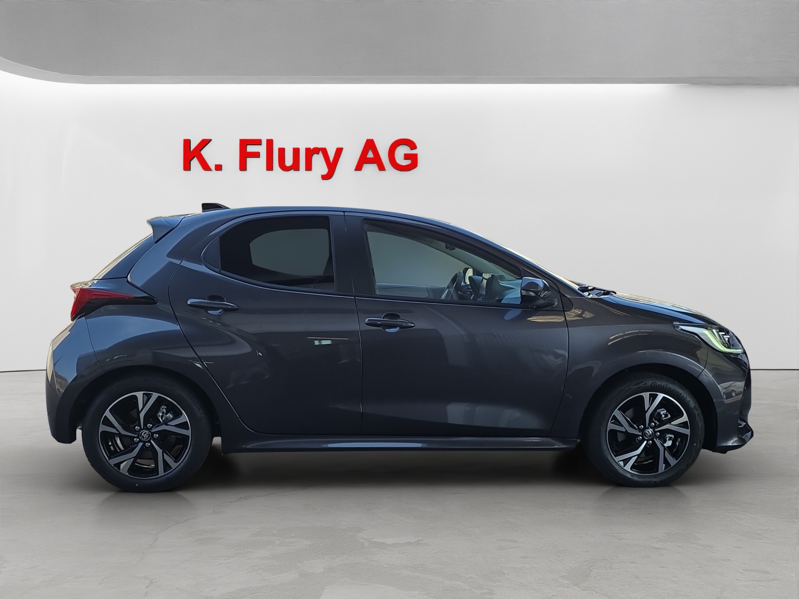 TOYOTA Yaris 1.5 VVT-i HSD Trend-image-5