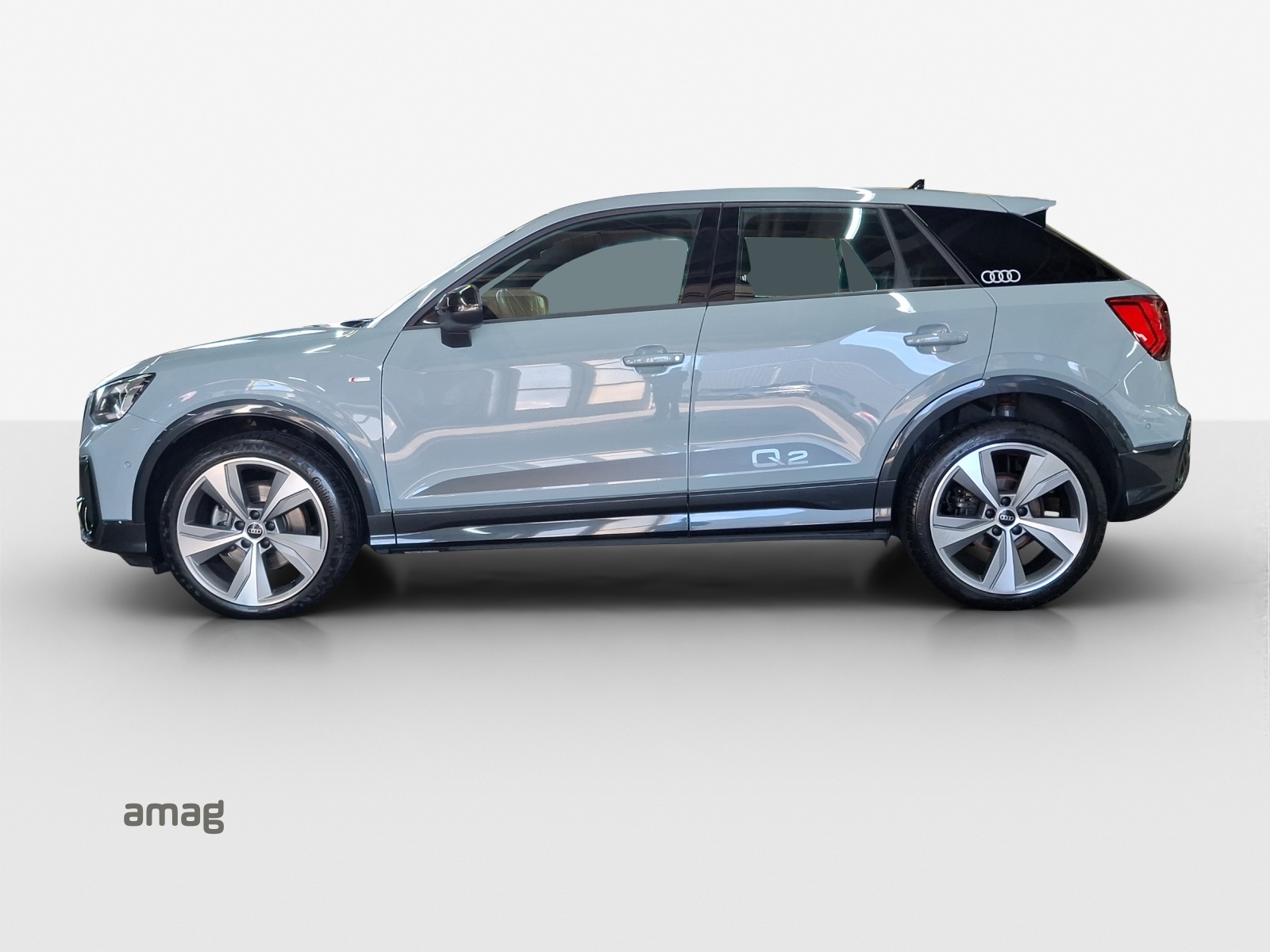 AUDI Q2 40 TFSI S line Attraction quattro S-tronic-image-1