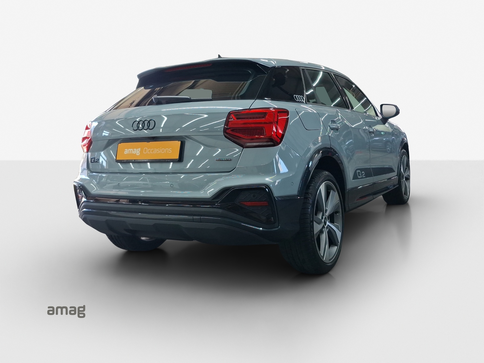 AUDI Q2 40 TFSI S line Attraction quattro S-tronic-image-4