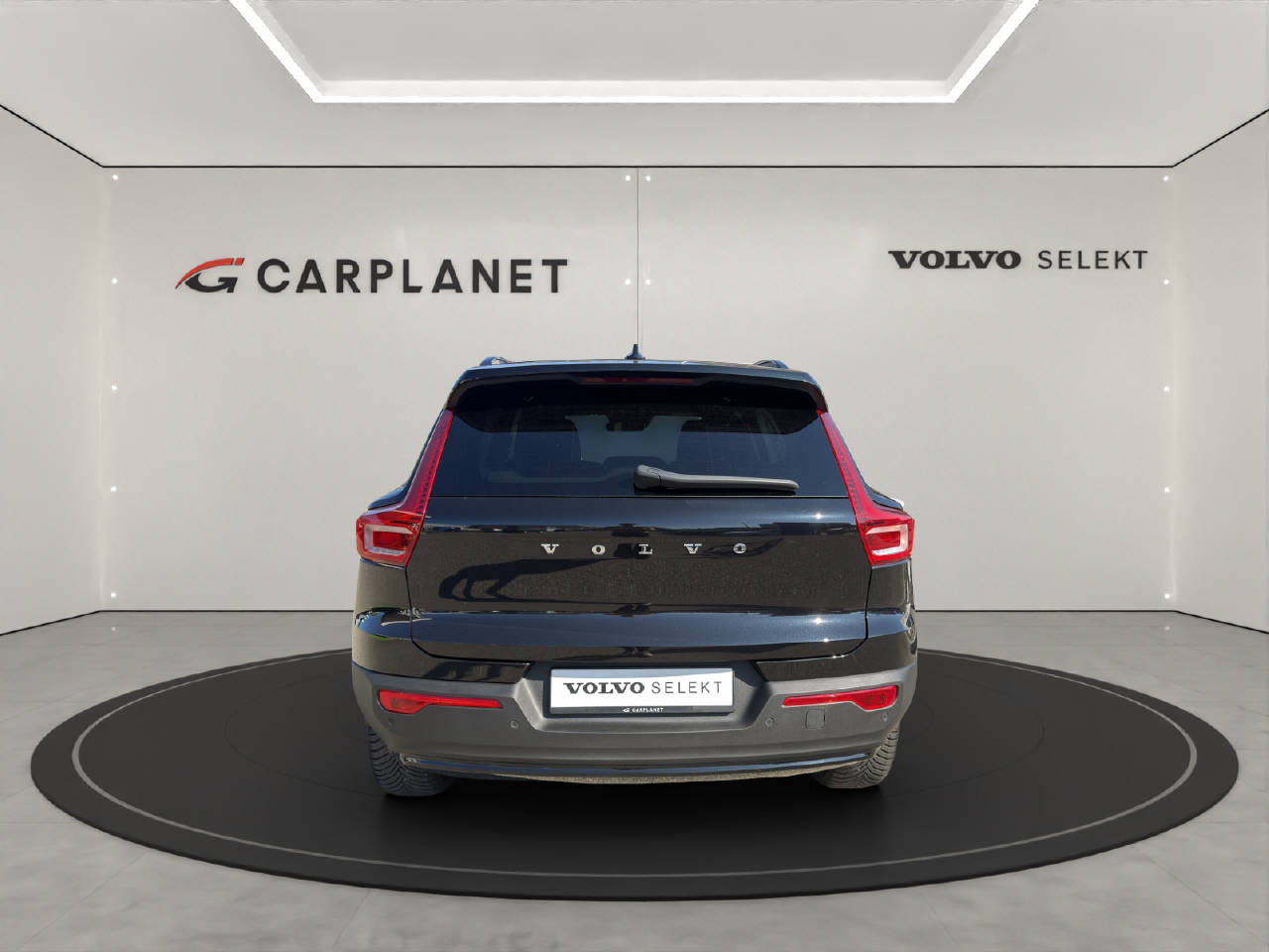 VOLVO XC40 1.5 T4 PiH Plus Dark .-image-5