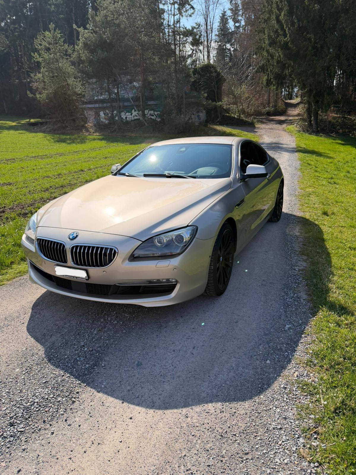 BMW 650i Coupé xDrive-image-1