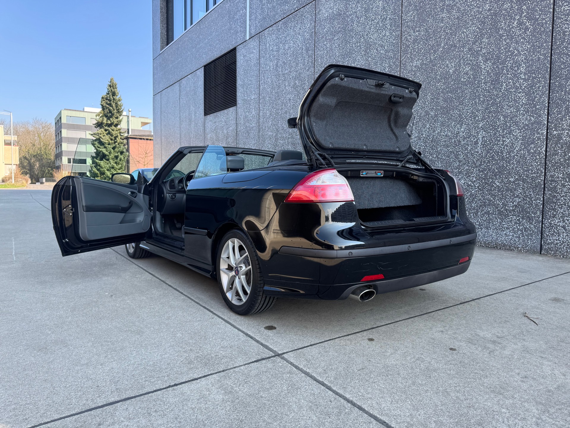 SAAB 9-3 2.0T Aero-image-14