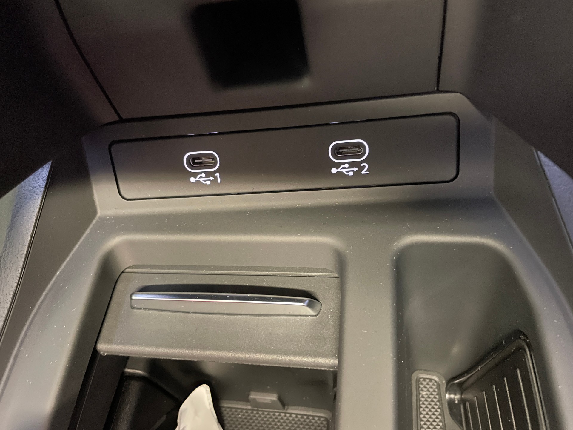 AUDI e-tron 55 S Line quattro-image-21