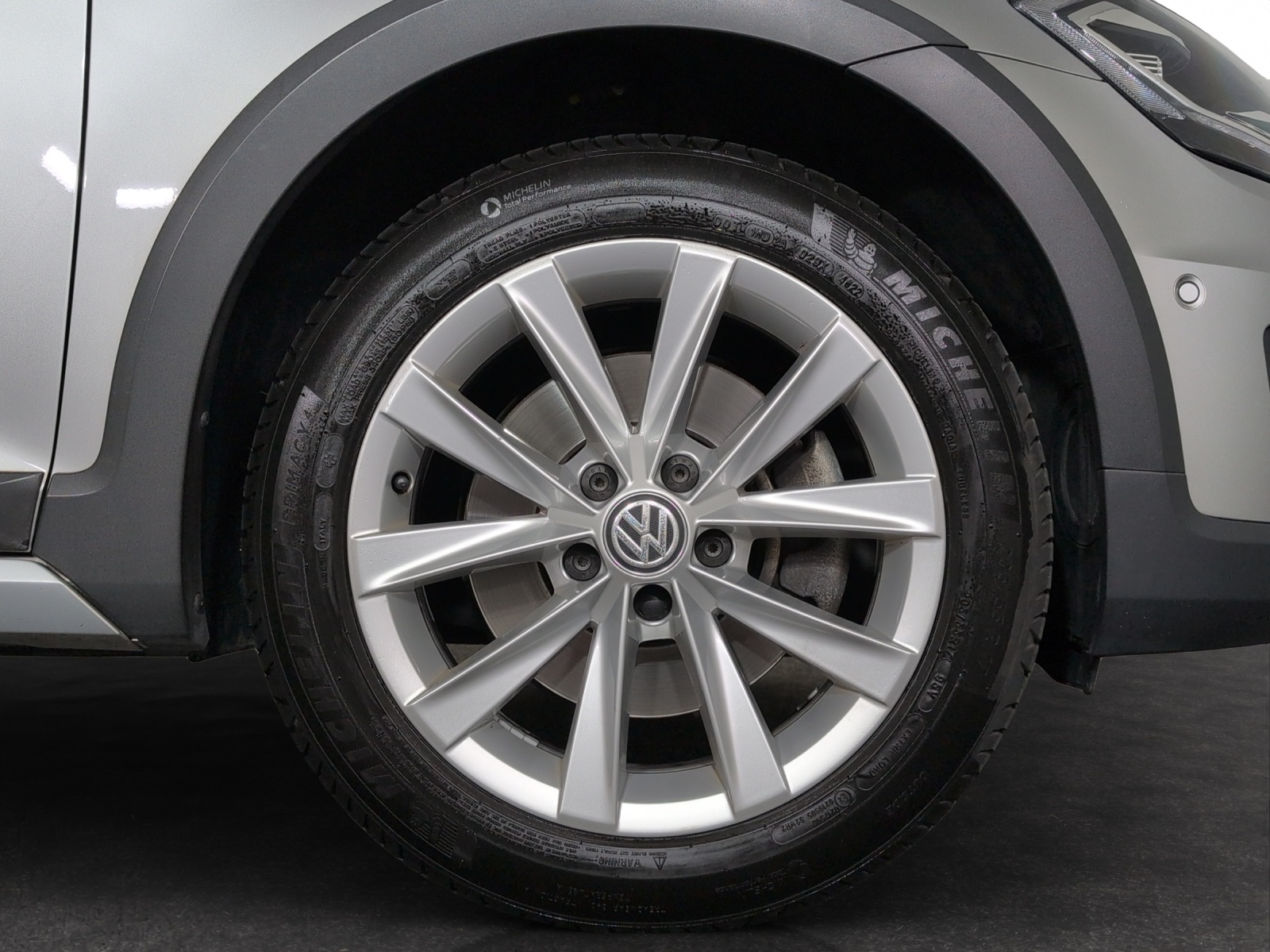 VW Golf 1.8 TSI Alltrack 4Motion DSG-image-4