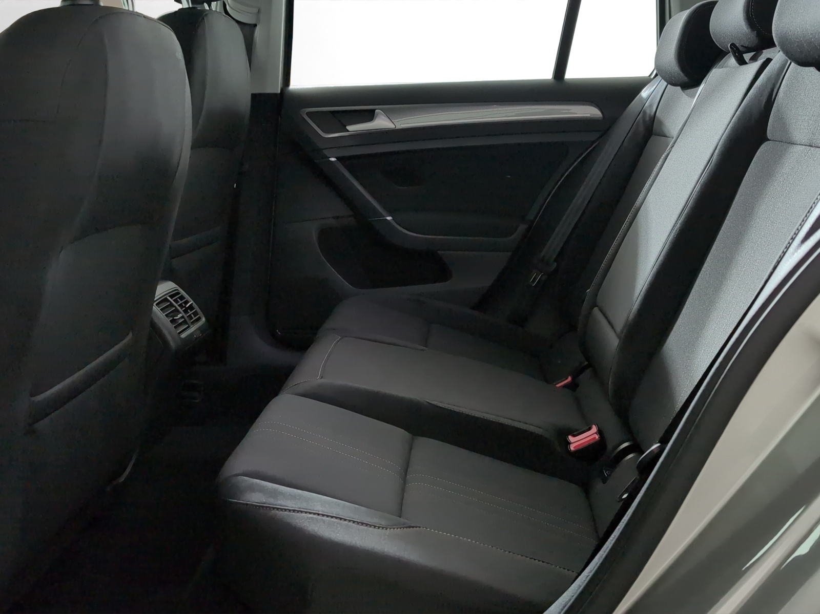 VW Golf 1.8 TSI Alltrack 4Motion DSG-image-11