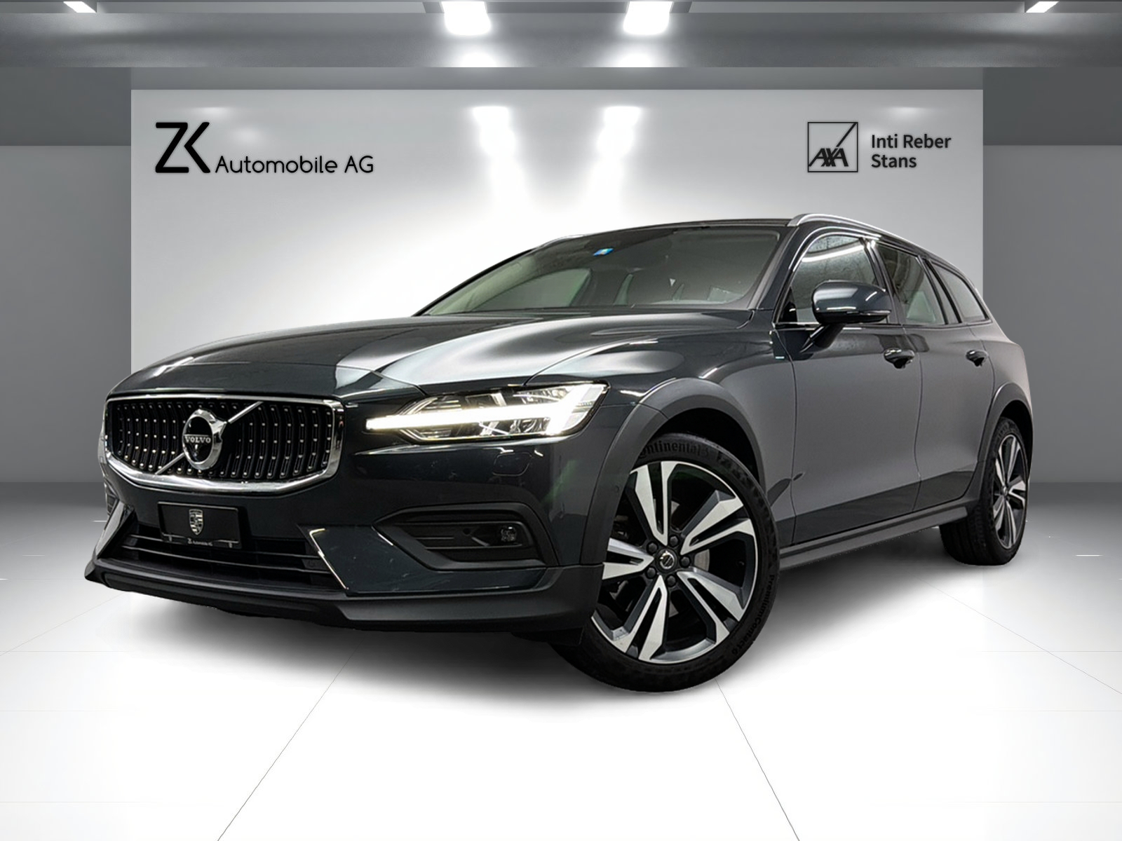 VOLVO V60 Cross Country D4 190PS SAVILE GREY AWD Geartronic / Panoramadach / Head-Up-Display / Leder / RF-Kamera / AHK /-image-0