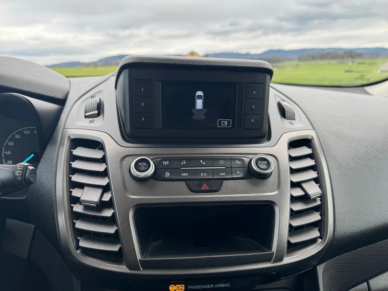 FORD Transit Connect Van T200 1.5 Eco Blue Trend Automat mit Anhängerkupplung-image-11