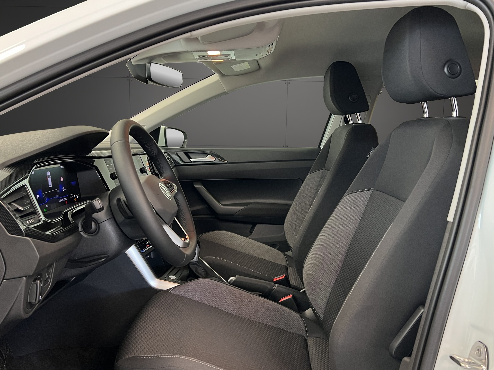 VW Polo 1.0 TSI Life DSG-image-5