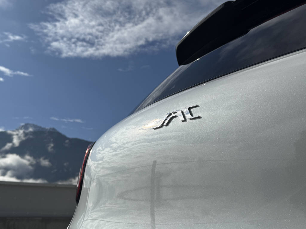 JAC E30X City-image-27