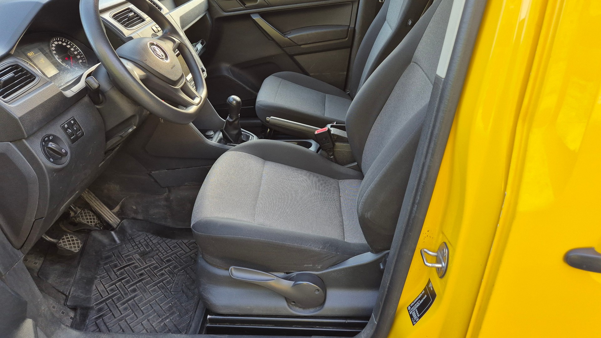 VW Caddy 1.0 TSI Comfortline*MFK 03.06.2026*-image-6