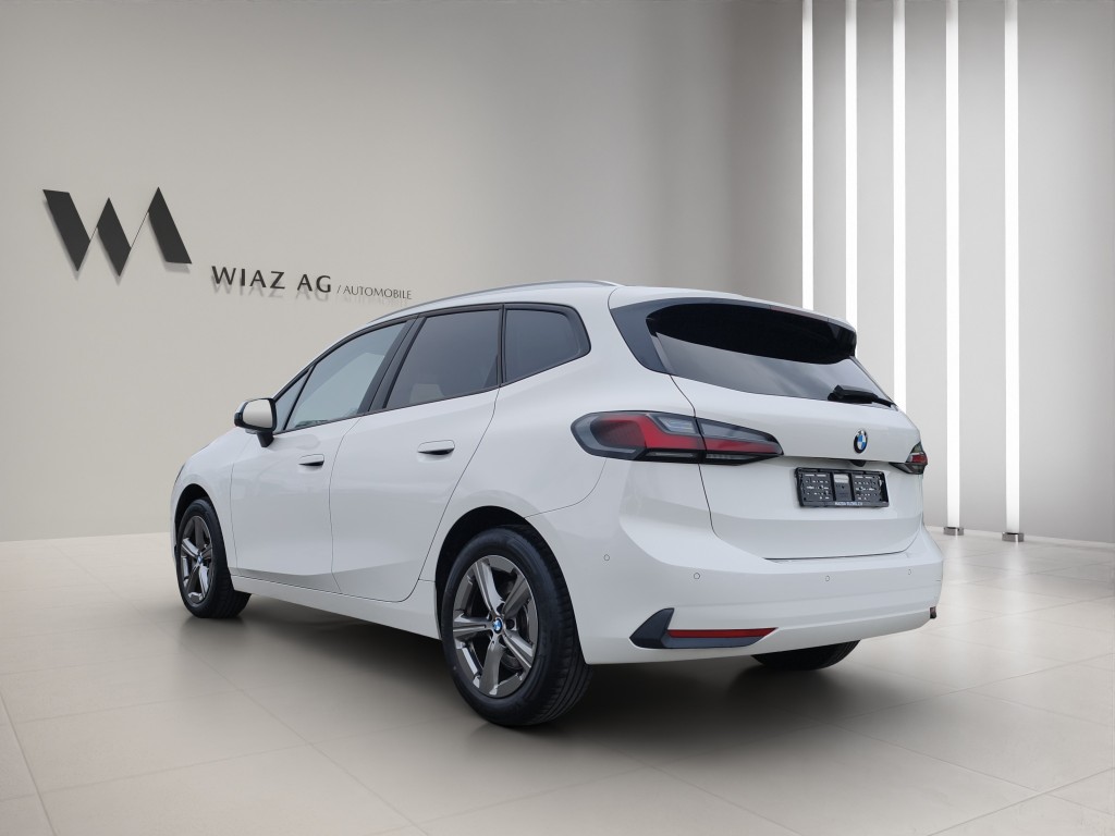 BMW 223d xDrive Active Tourer-image-13