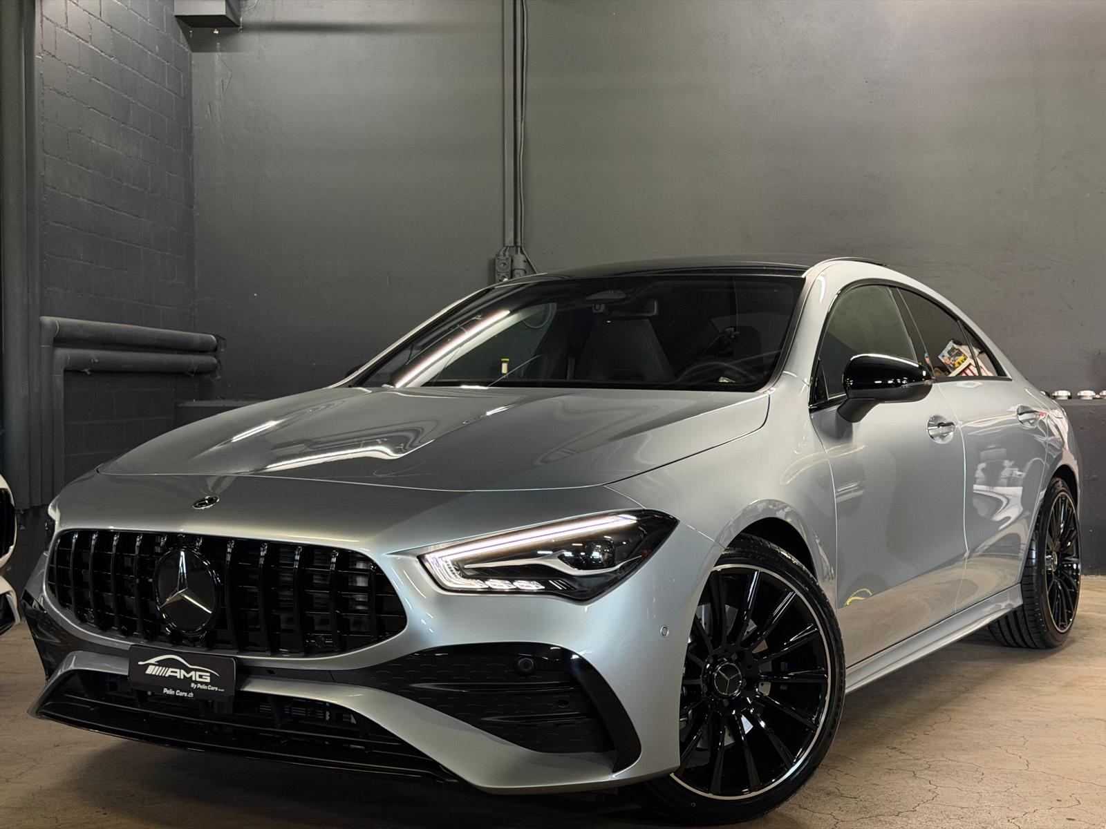 MERCEDES-BENZ CLA 200 AMG (CLA45 AMG Optik) 8G-DCT Limited Silver&Black Performance-showroom-element-3