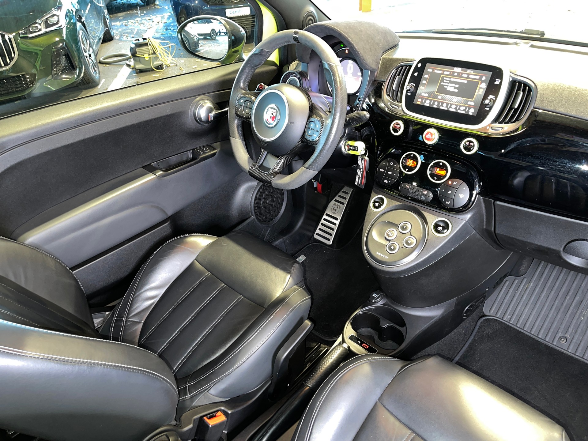FIAT 595 C Abarth 1.4 T-Jet-image-4