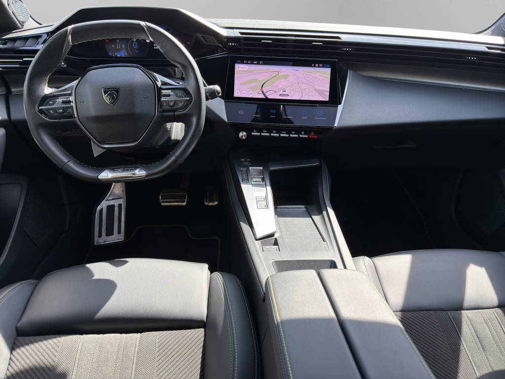 PEUGEOT 308 1.6 PHEV 225 GT Pack-image-7