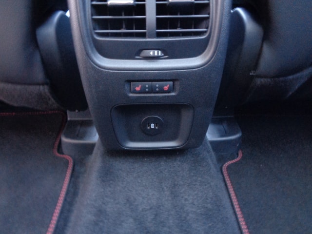 FORD Kuga 2.5 Hybrid ST-Line X 4x4-image-6