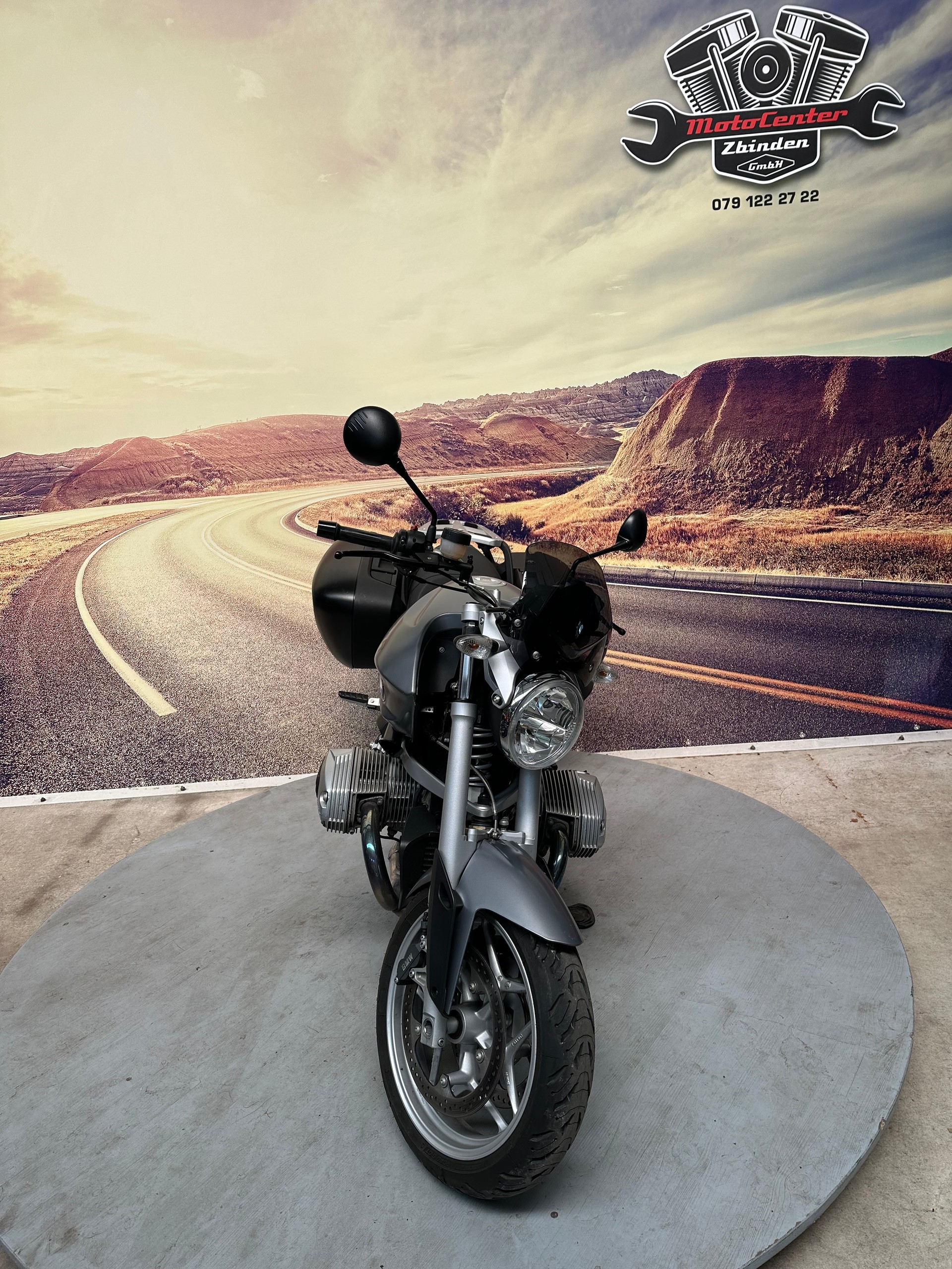 BMW R 1200 R-showroom-element-2