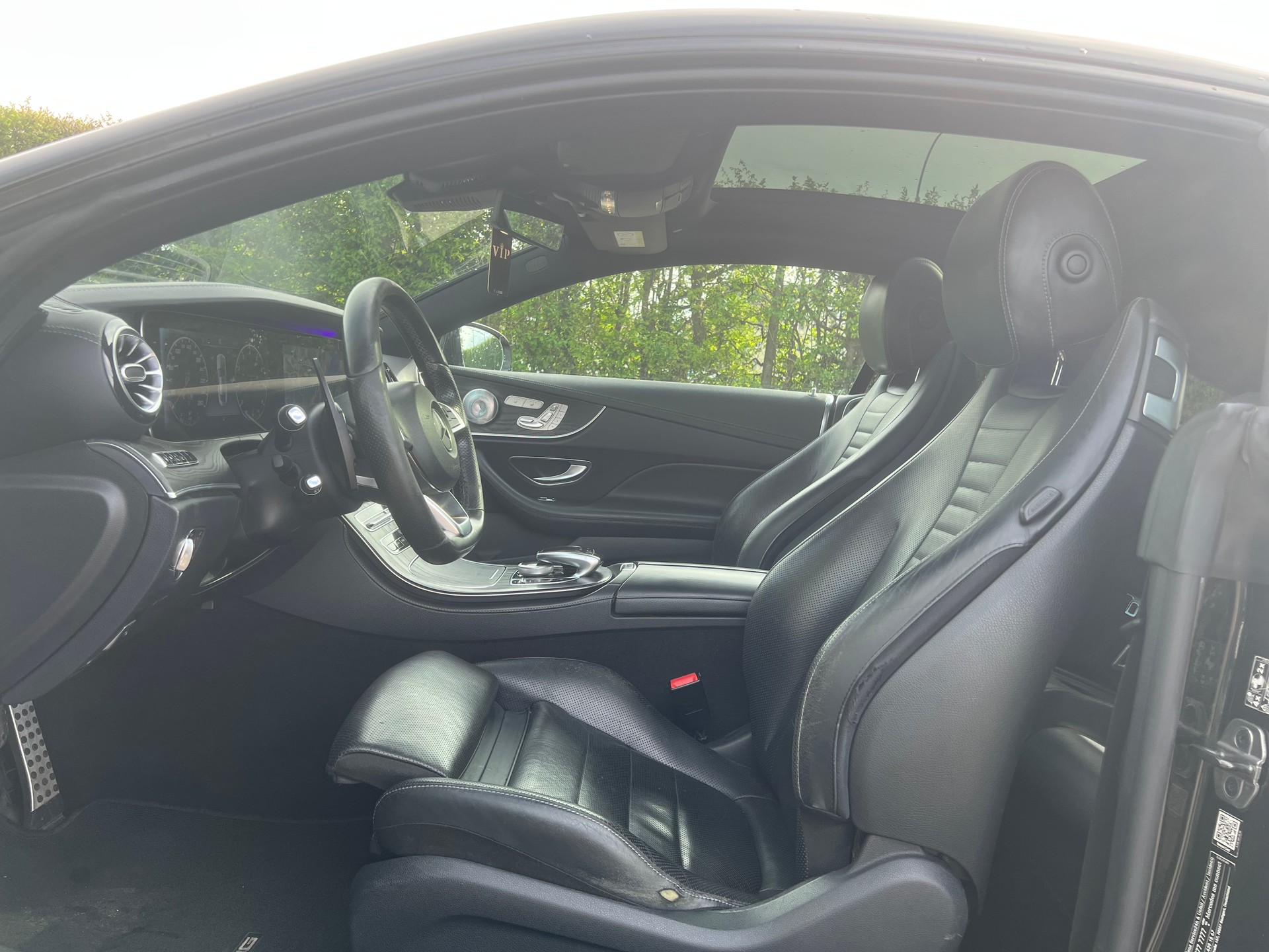 MERCEDES-BENZ E 400 Coupé Avantgarde 4 Matic 9G-Tronic-image-8