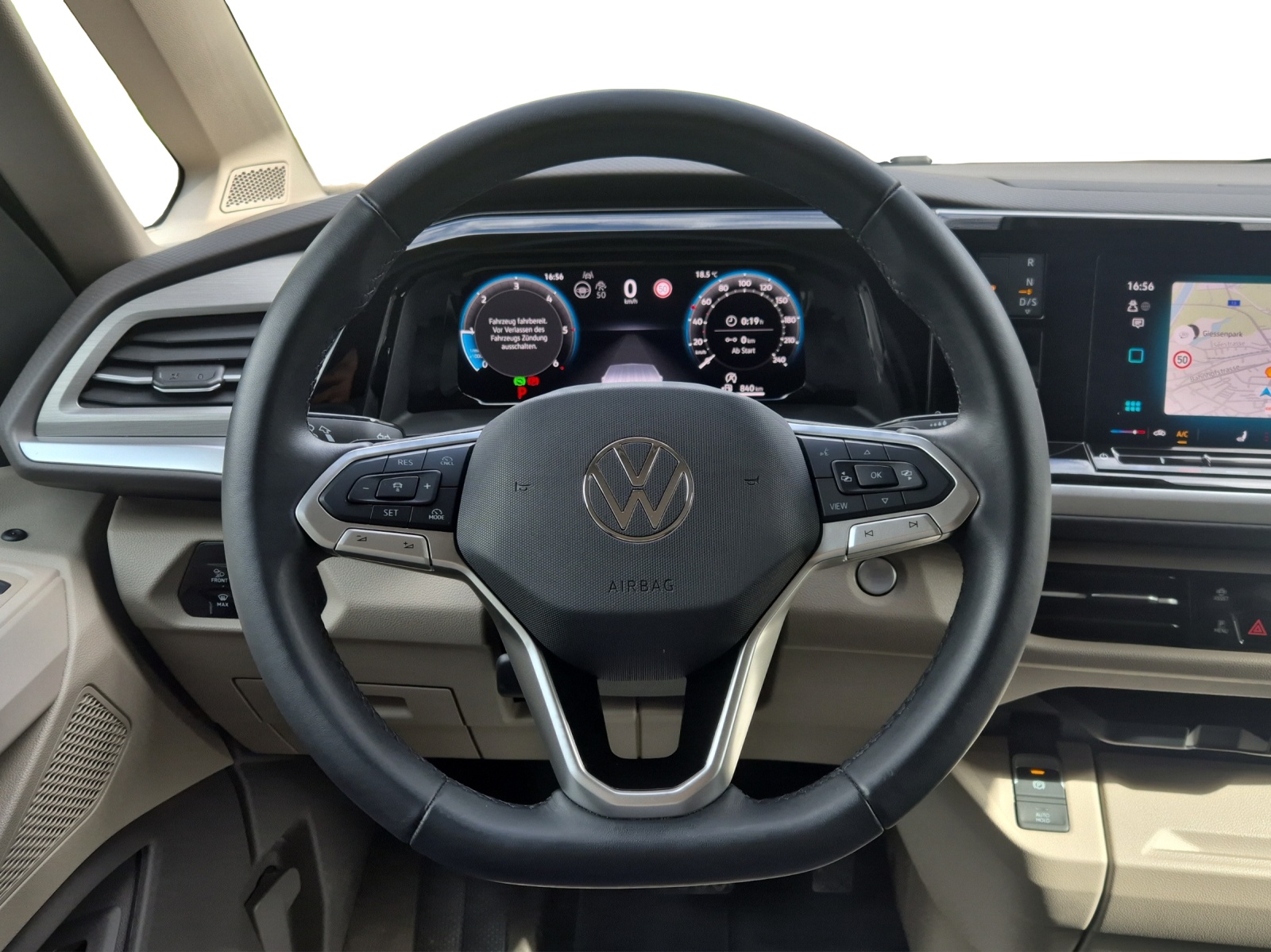 VW Multivan 2.0 TDI Life DSG-image-10