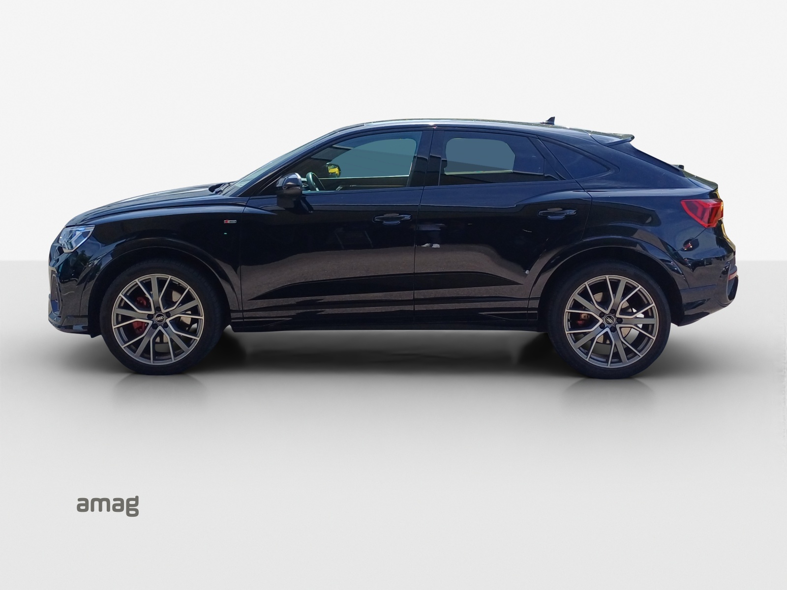 AUDI Q3 Sportback 40 TFSI S line quattro S-tronic-image-1
