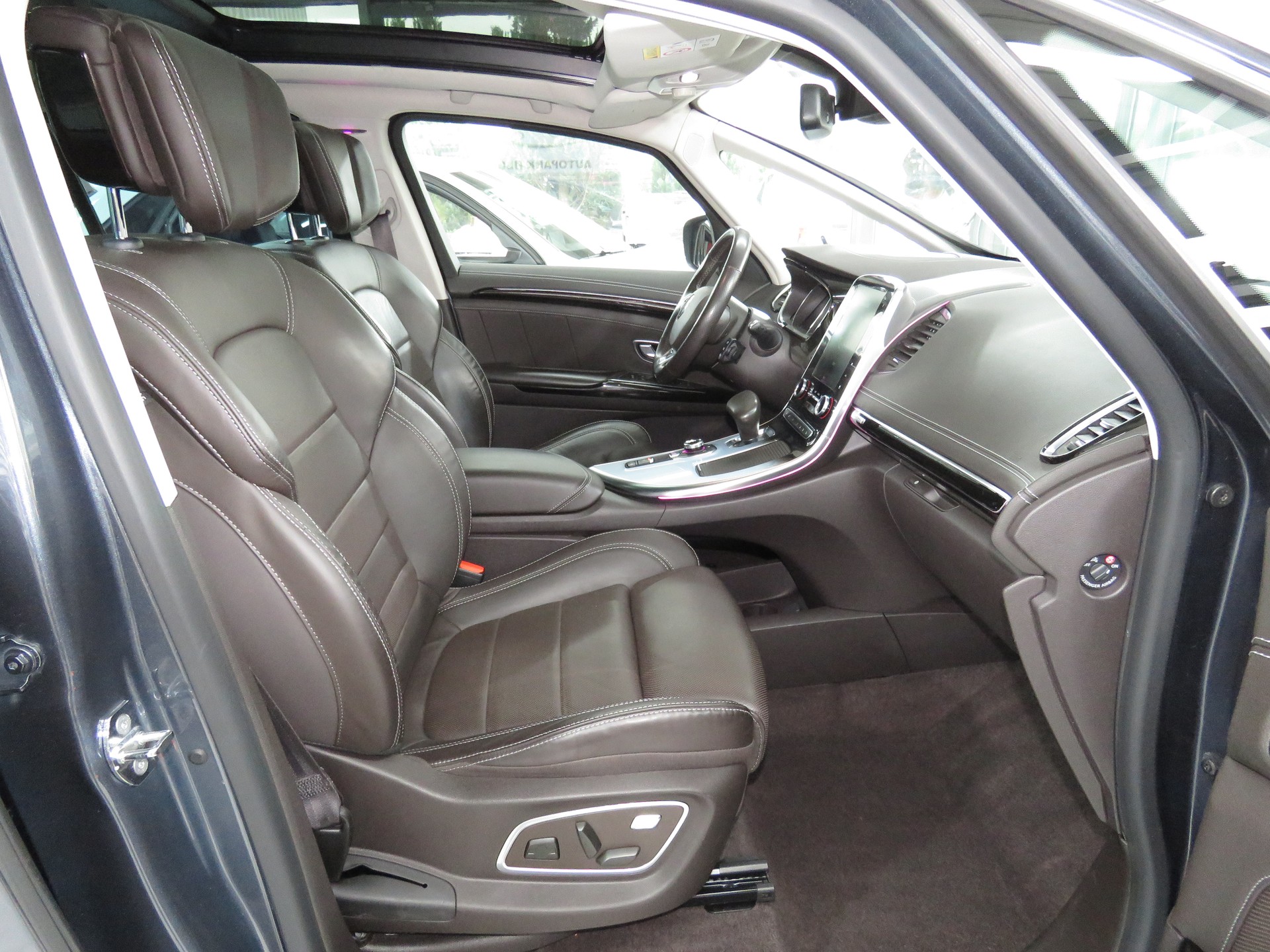 RENAULT Espace 1.8 TCe Initiale EDC-image-12