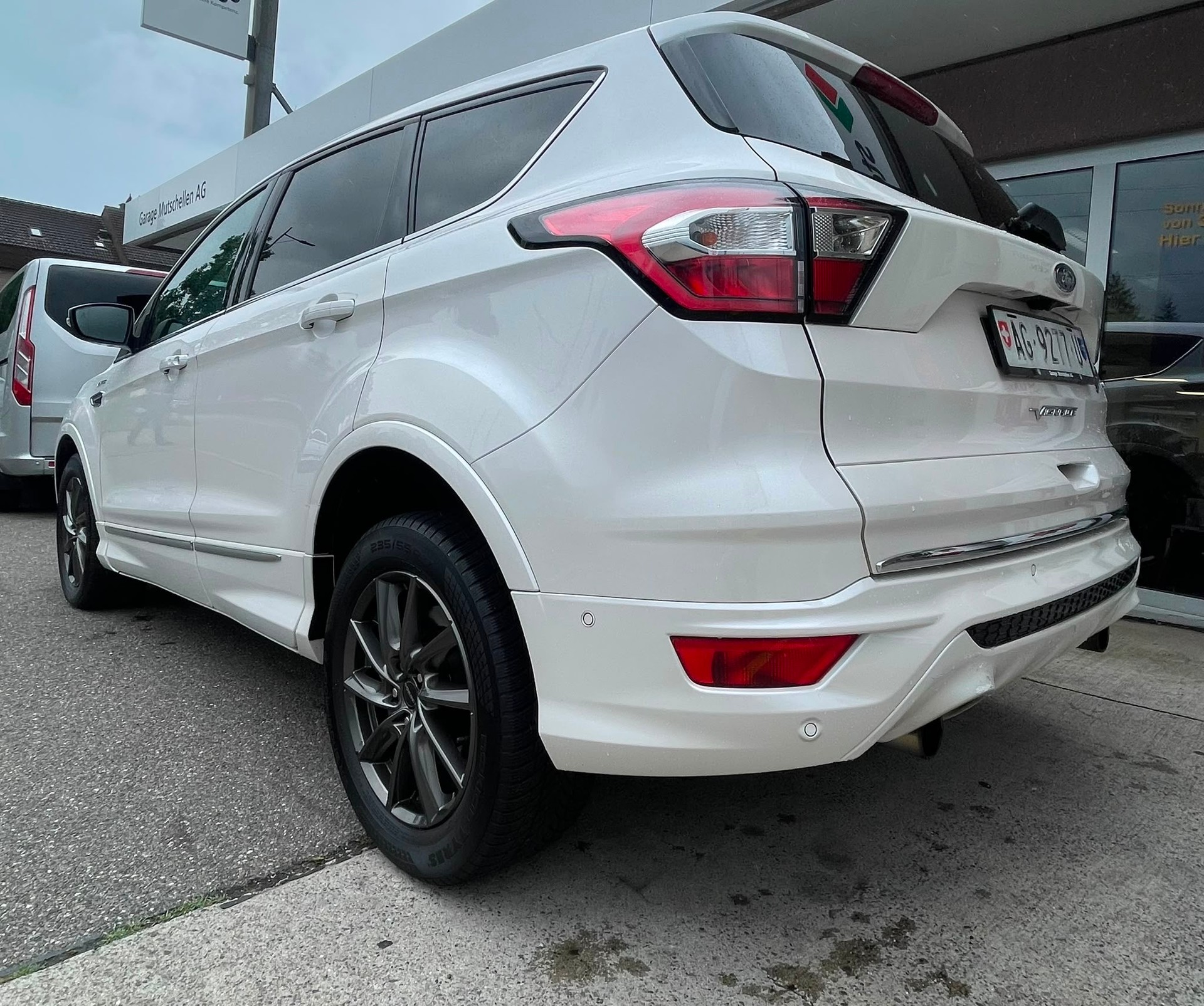 FORD Kuga 1.5 SCTi Vignale 4WD Automatic CH-Auto 70% Rabatt-image-2